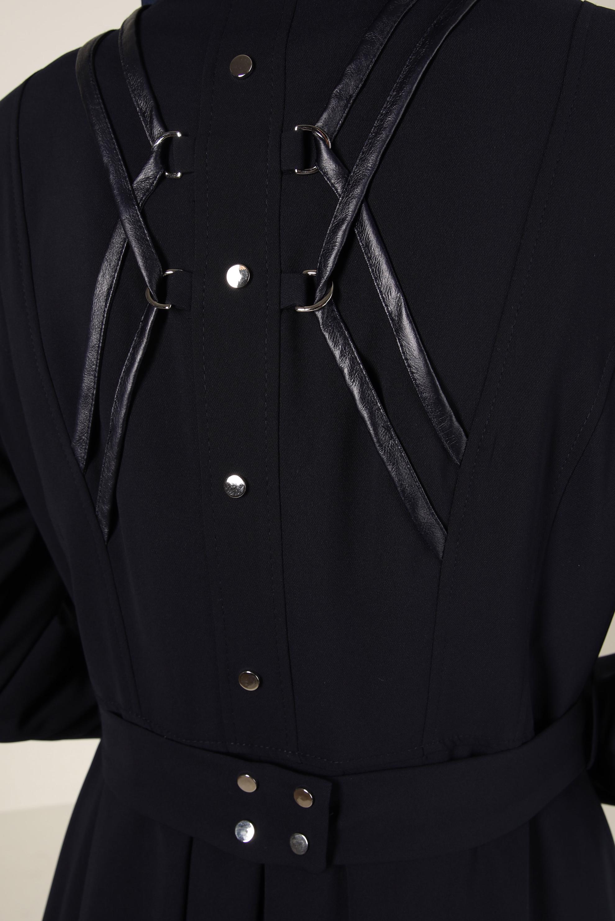 Tesettür giyim LACİVERT KEMERLİ PARDESÜ 10831