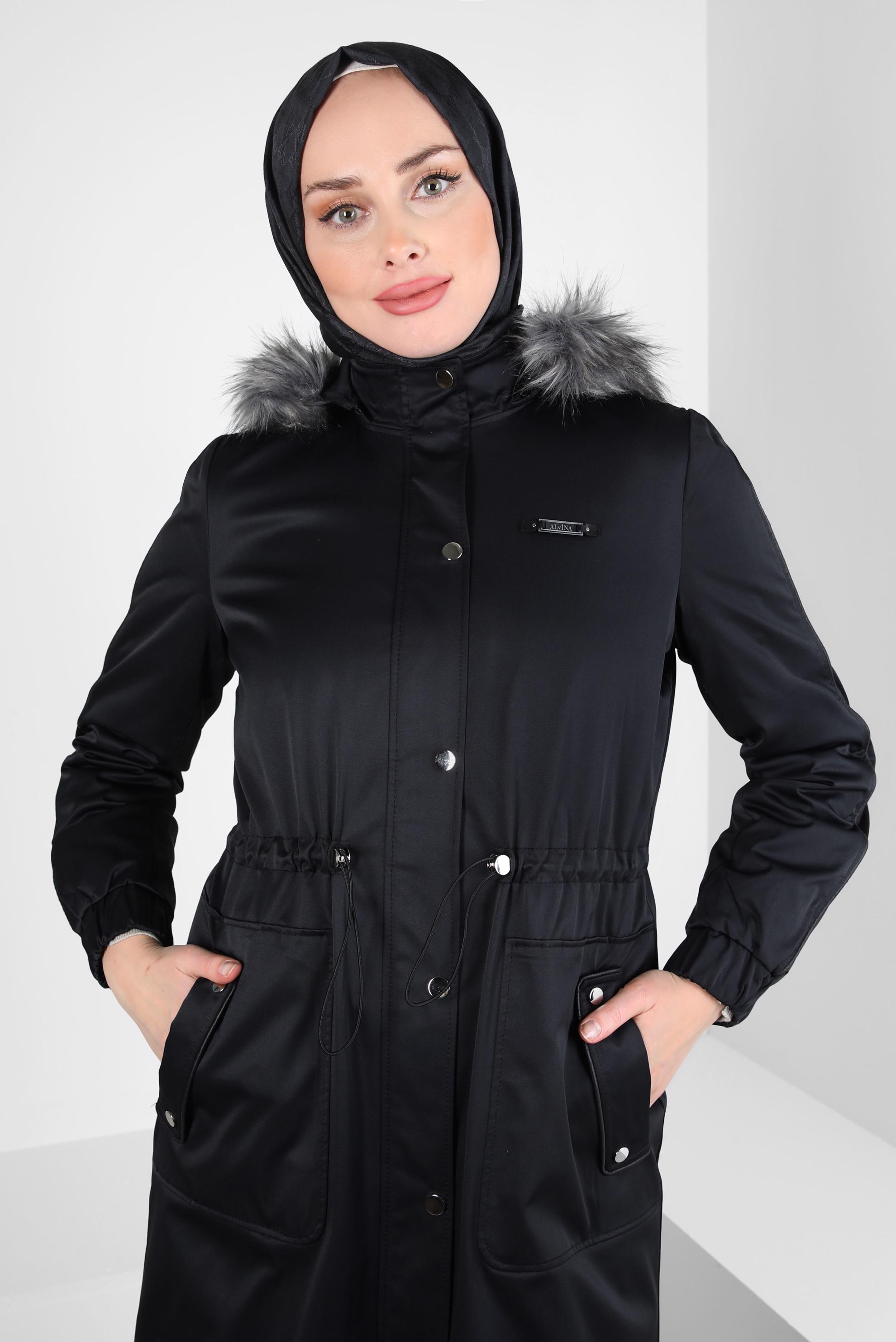 Tesettür giyim SİYAH KAPÜŞONU KÜRKLÜ PARKA 90261