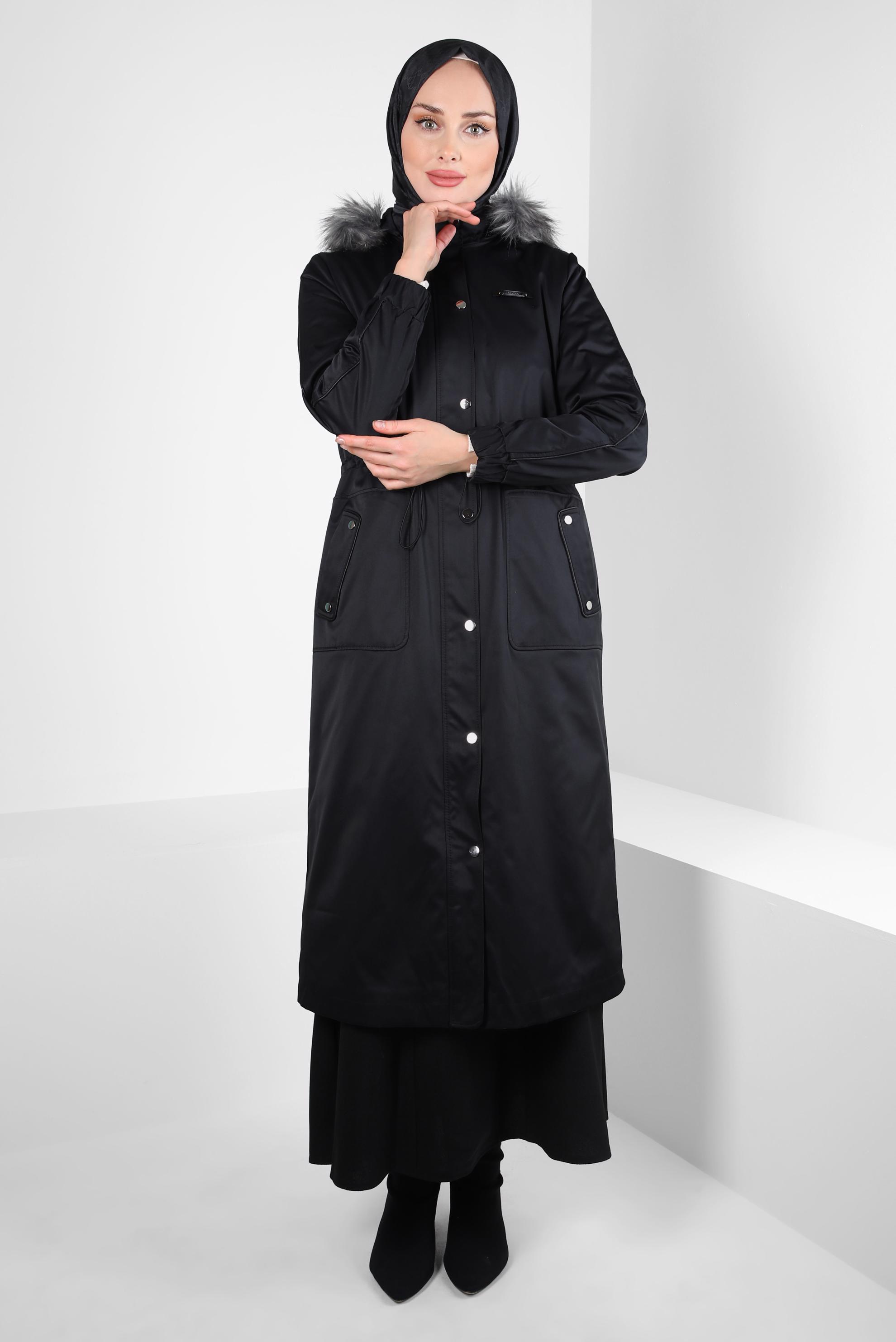 Tesettür giyim SİYAH KAPÜŞONU KÜRKLÜ PARKA 90261