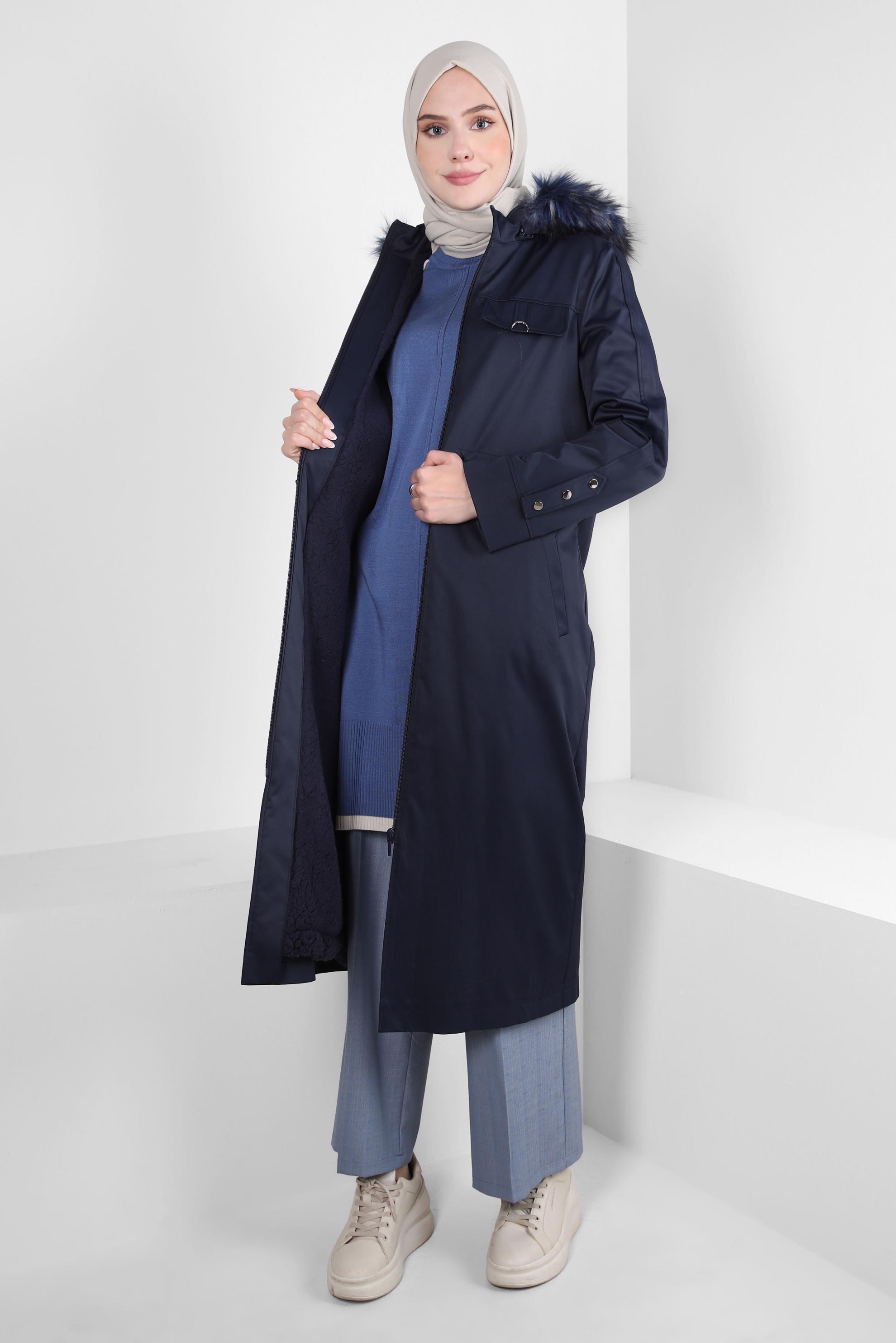 Tesettür giyim LACİVERT KAPÜŞONLU PARKA 90266