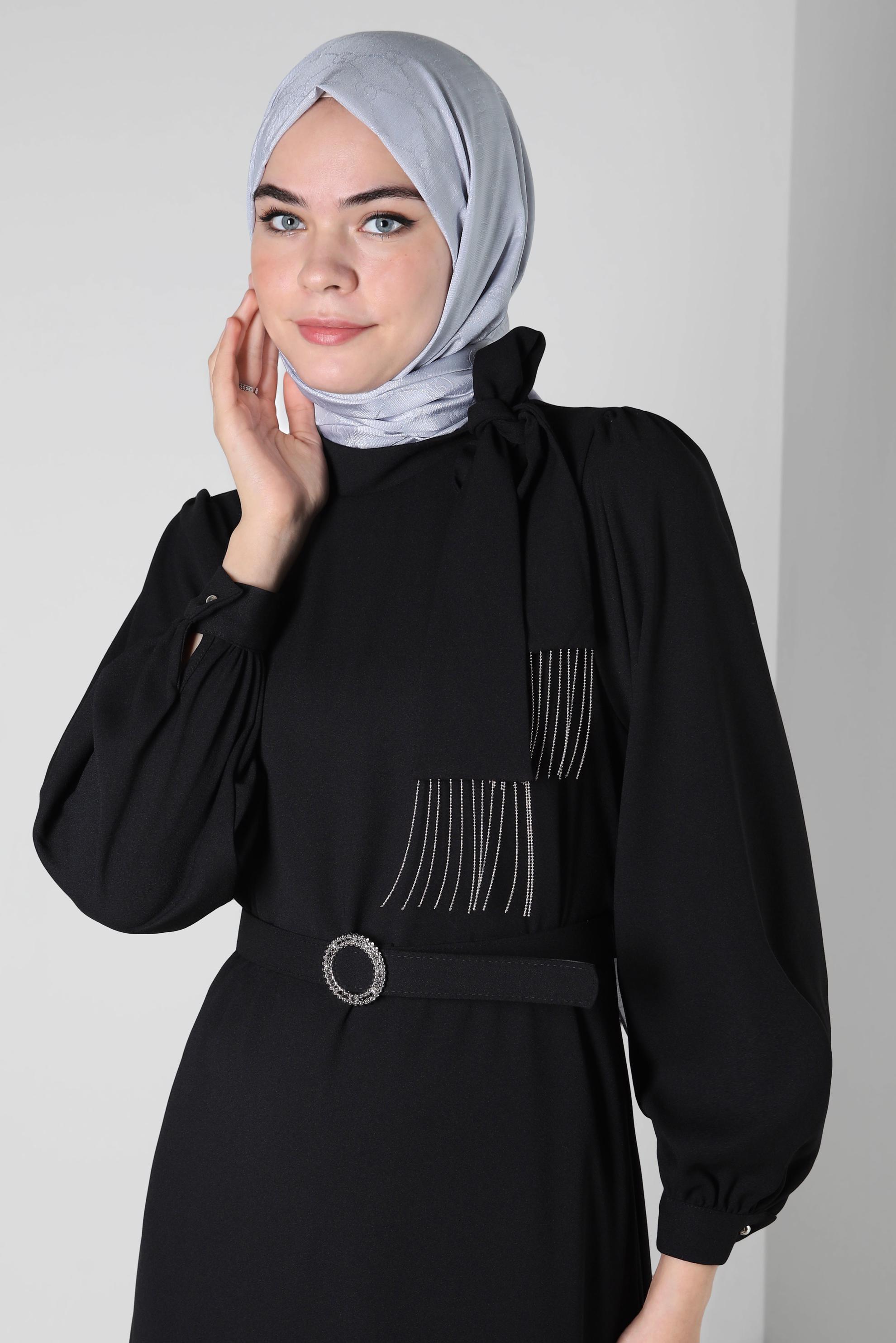 Tesettür giyim GÜMÜŞ ALVİNA MONOGRAM ŞAL 8300