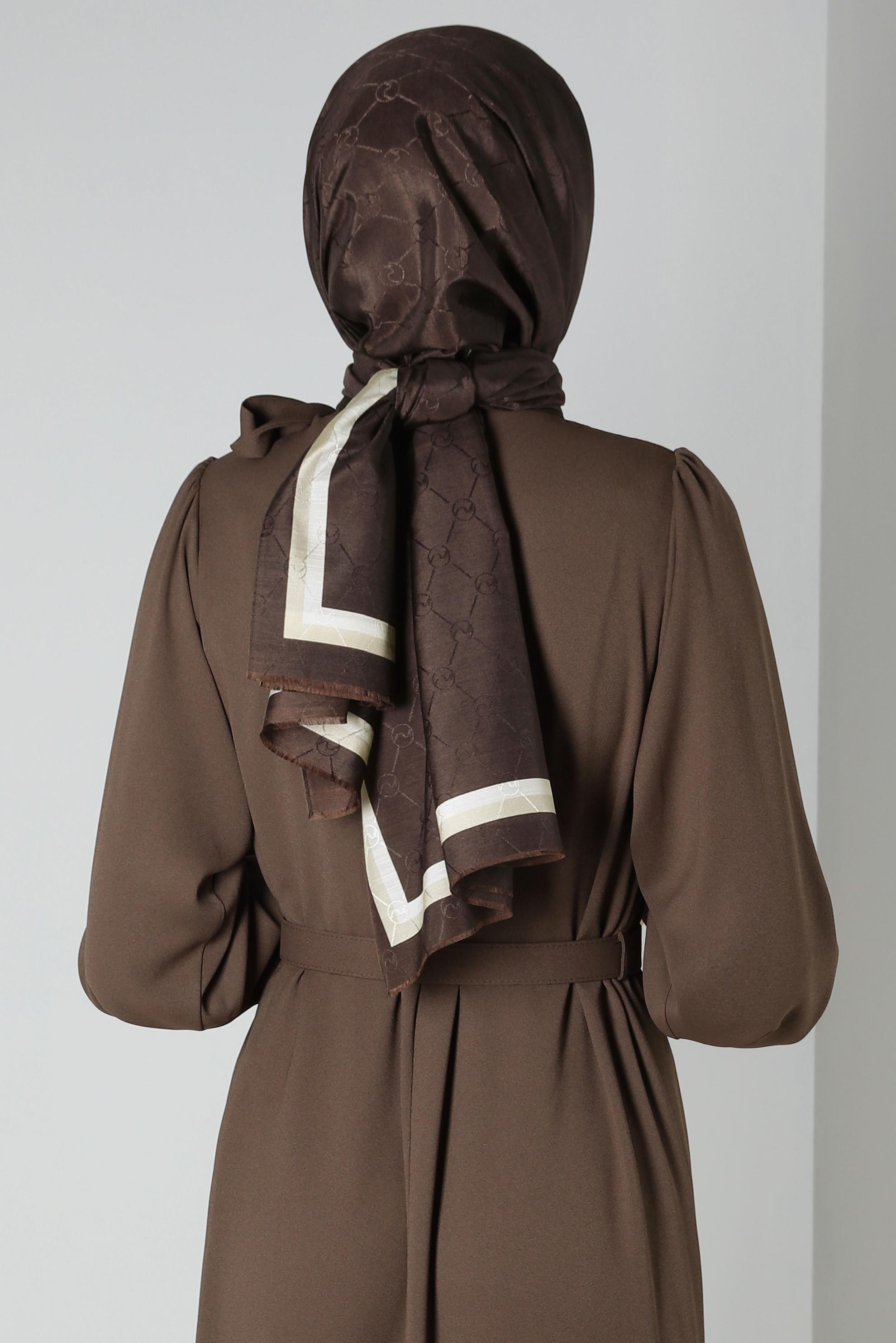 Tesettür giyim KAHVE ALVİNA MONOGRAM ŞAL 8300