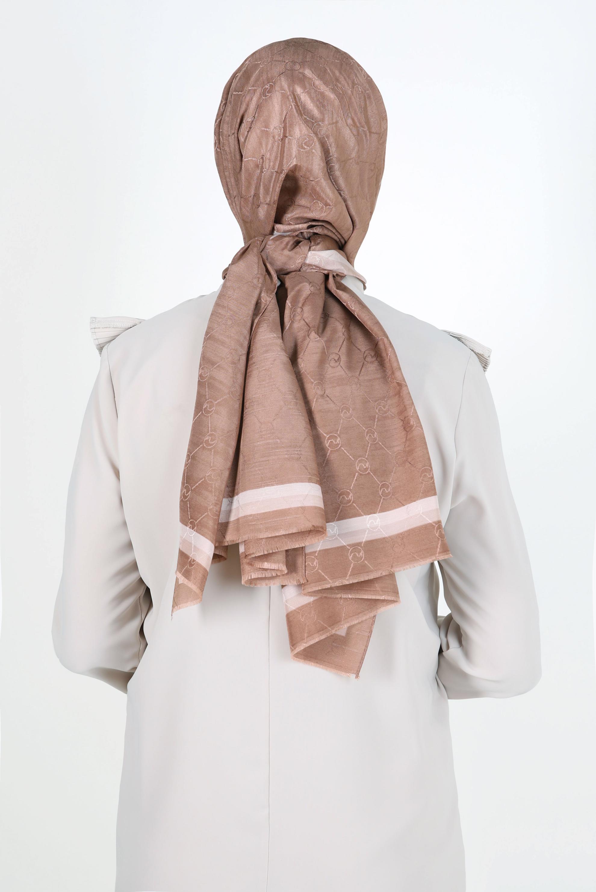 Tesettür giyim KAHVE ALVİNA MONOGRAM ŞAL 8300