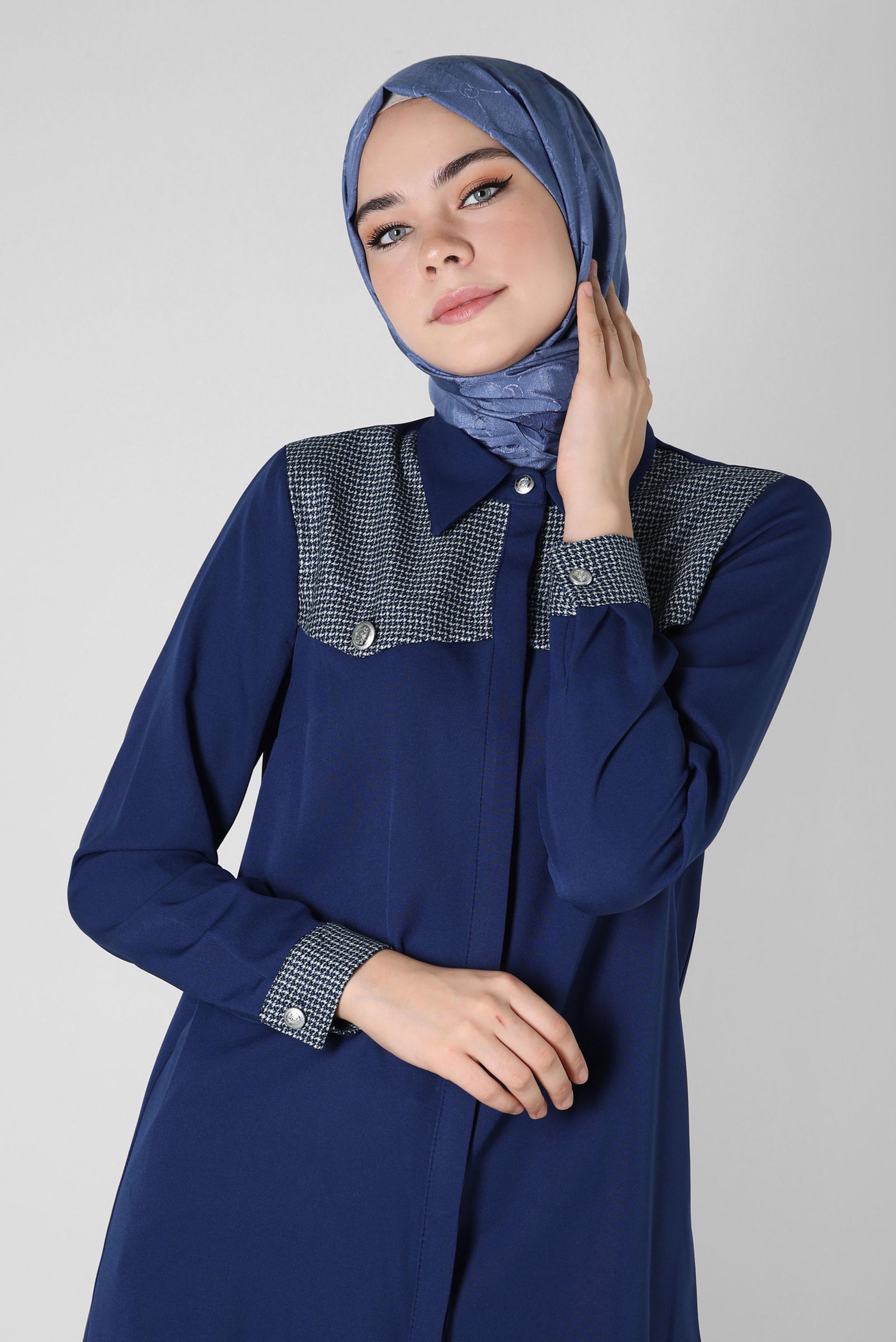 Tesettür giyim LACİVERT ALVİNA MONOGRAM ŞAL 8300