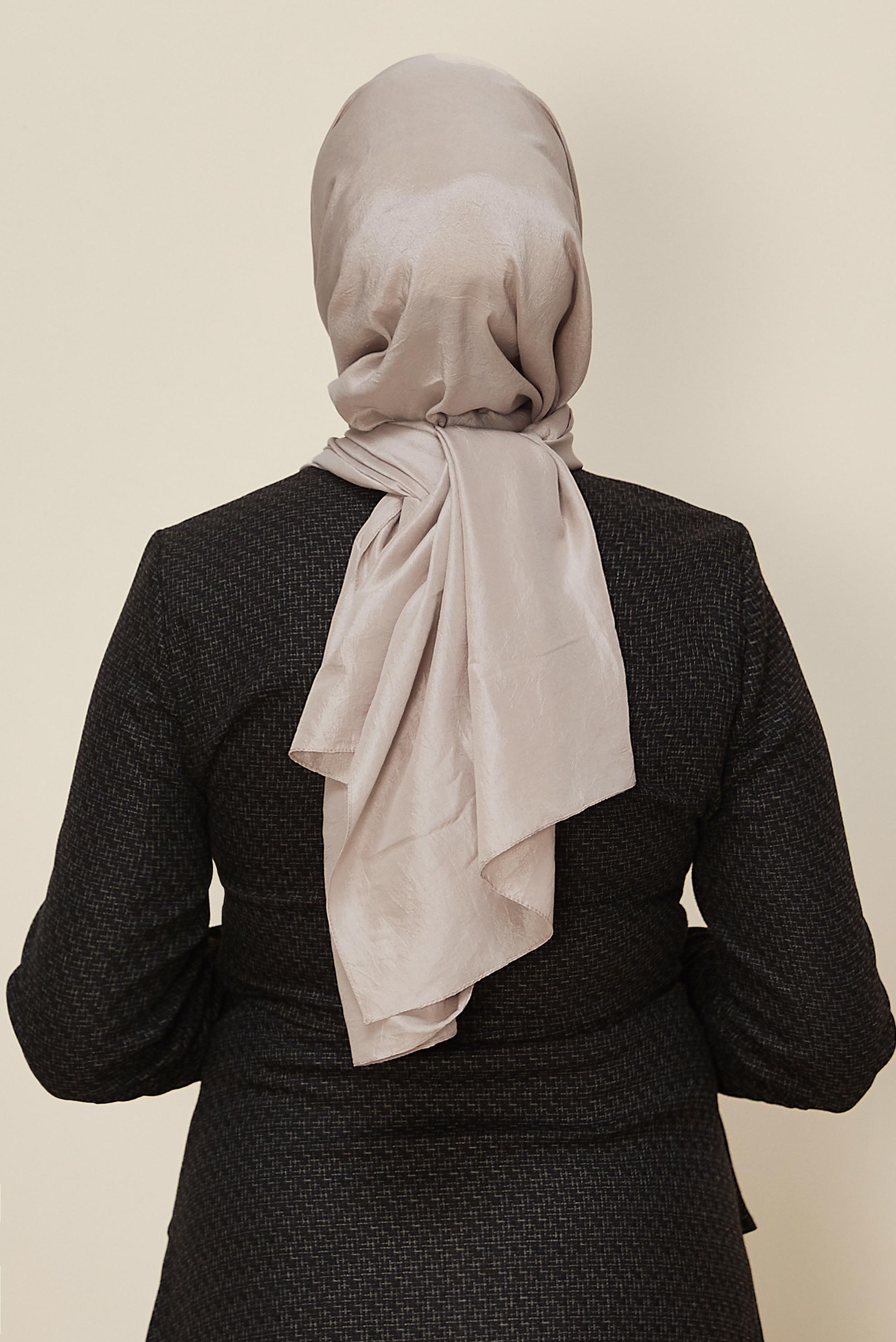 Tesettür giyim BEJ ALVİNA KRAŞ ŞAL 8304