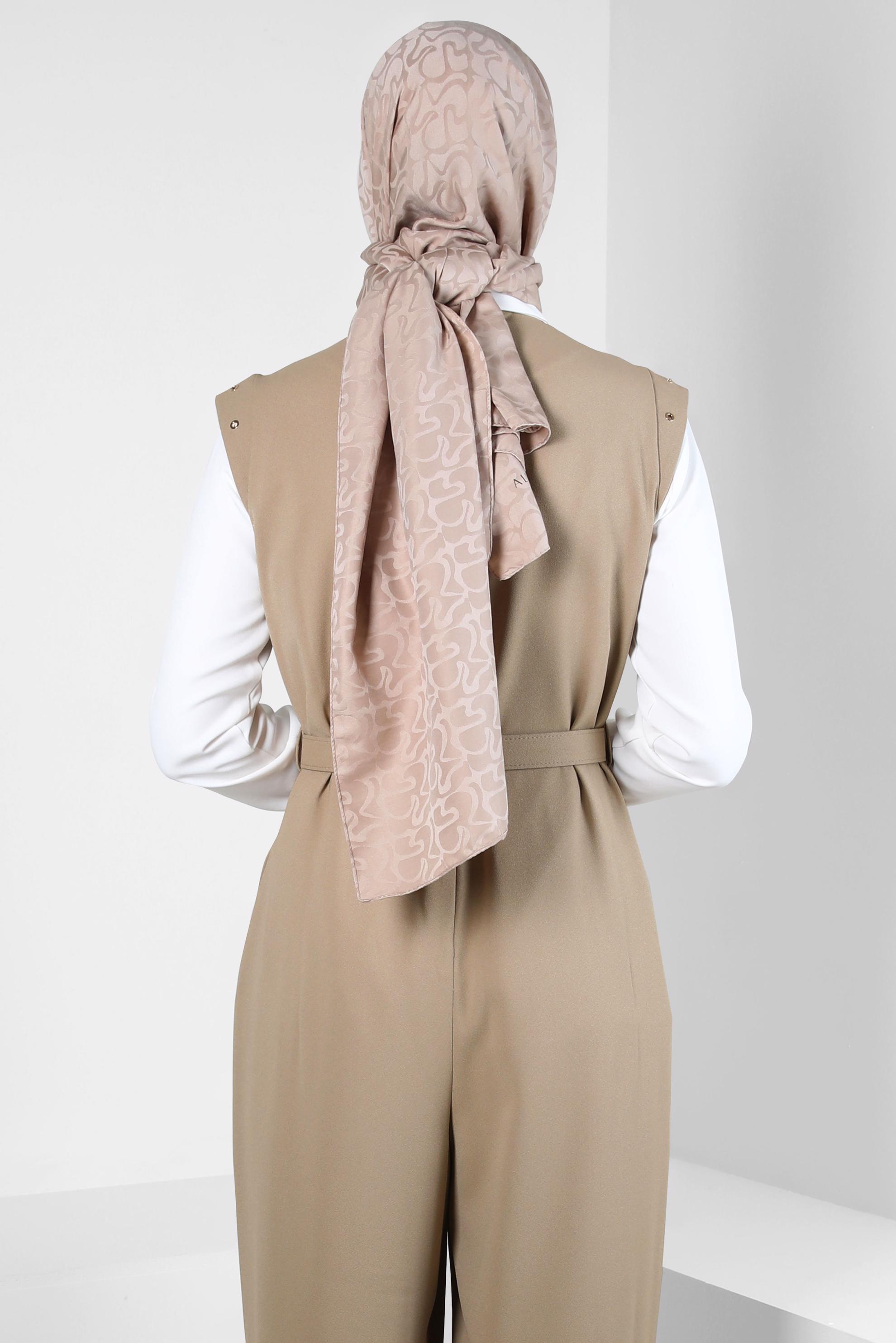 Tesettür giyim BEJ ALVİNA JAKAR ŞAL 8306