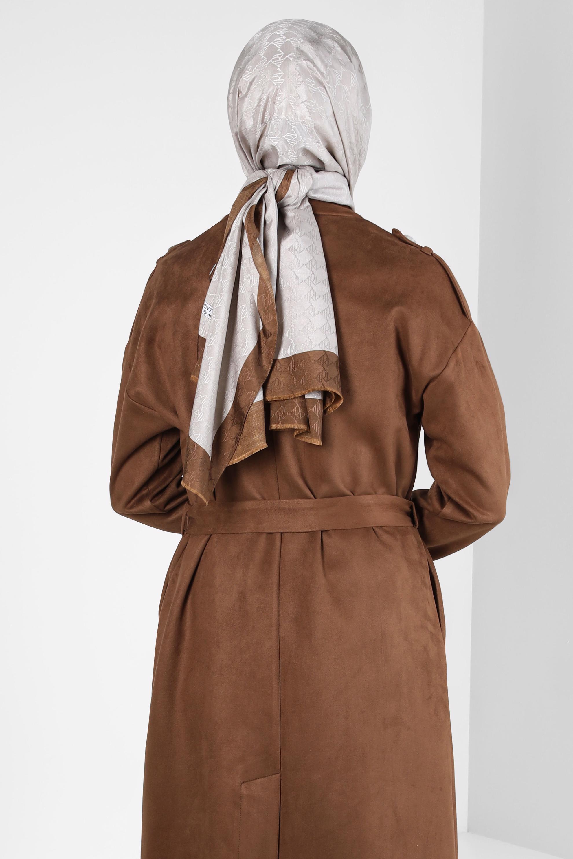 Tesettür giyim BEJ ALVİNA JAKARLI ŞAL 8307