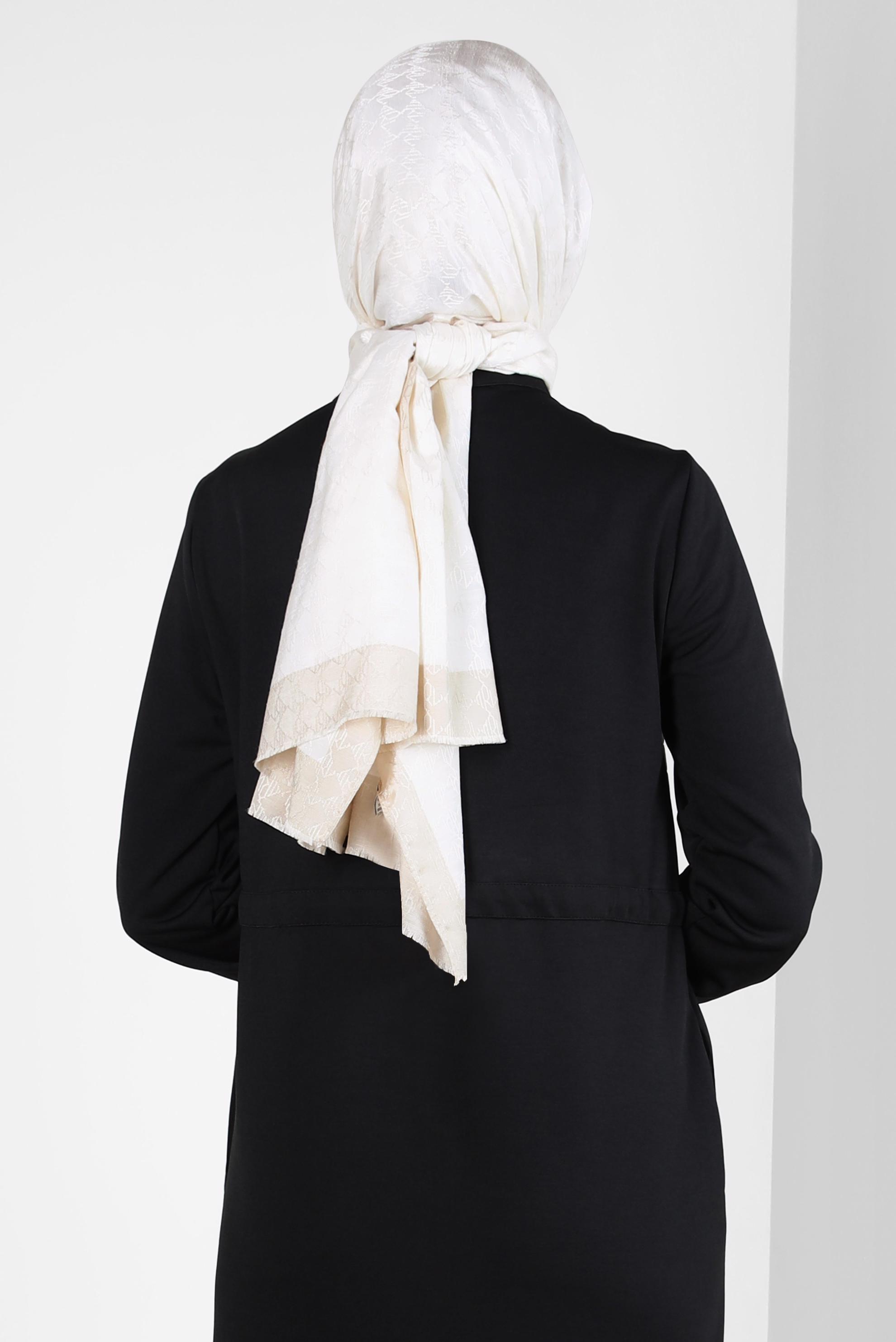 Tesettür giyim EKRU ALVİNA JAKARLI ŞAL 8307