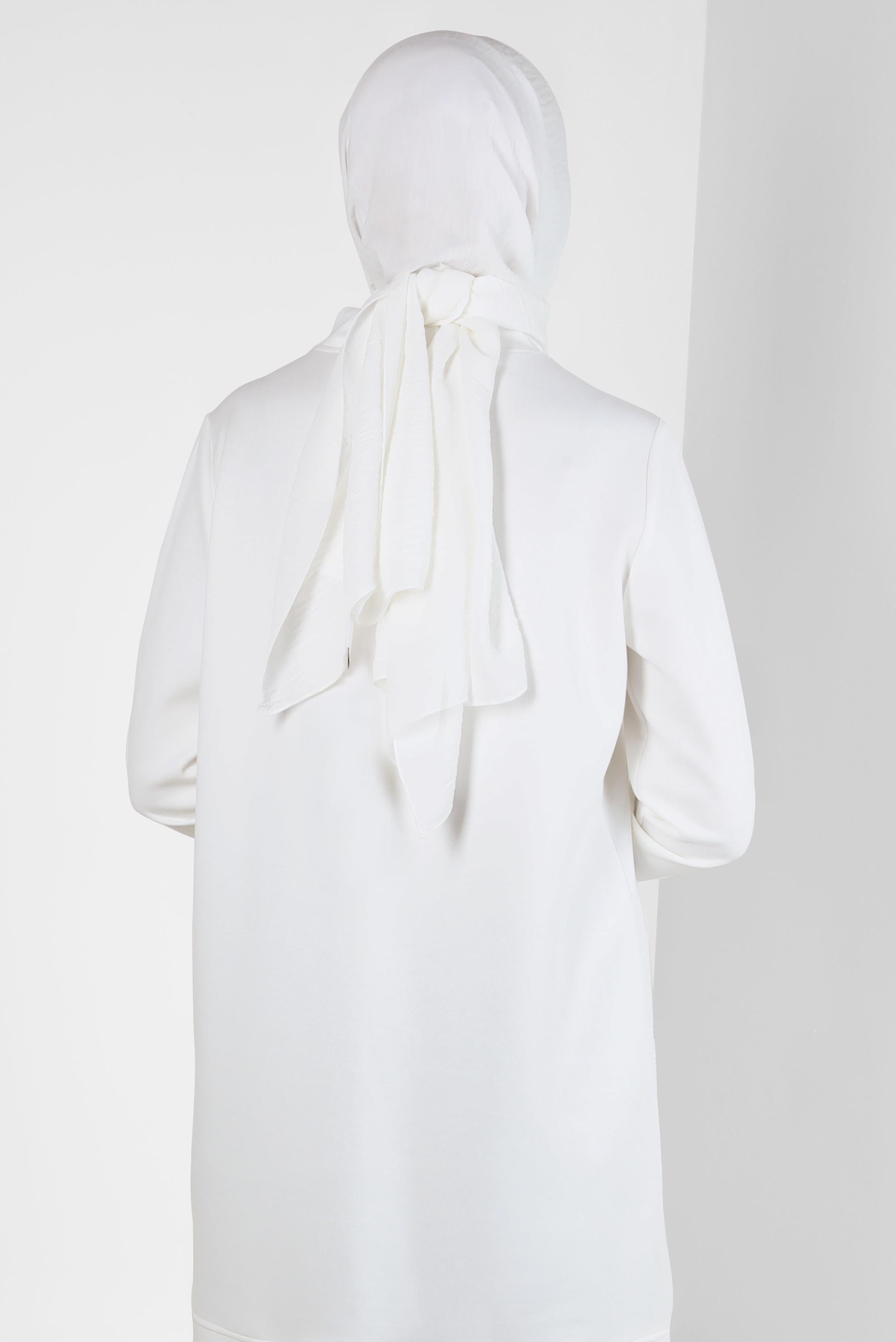 Tesettür giyim BEYAZ ALVİNA ŞAL 8311