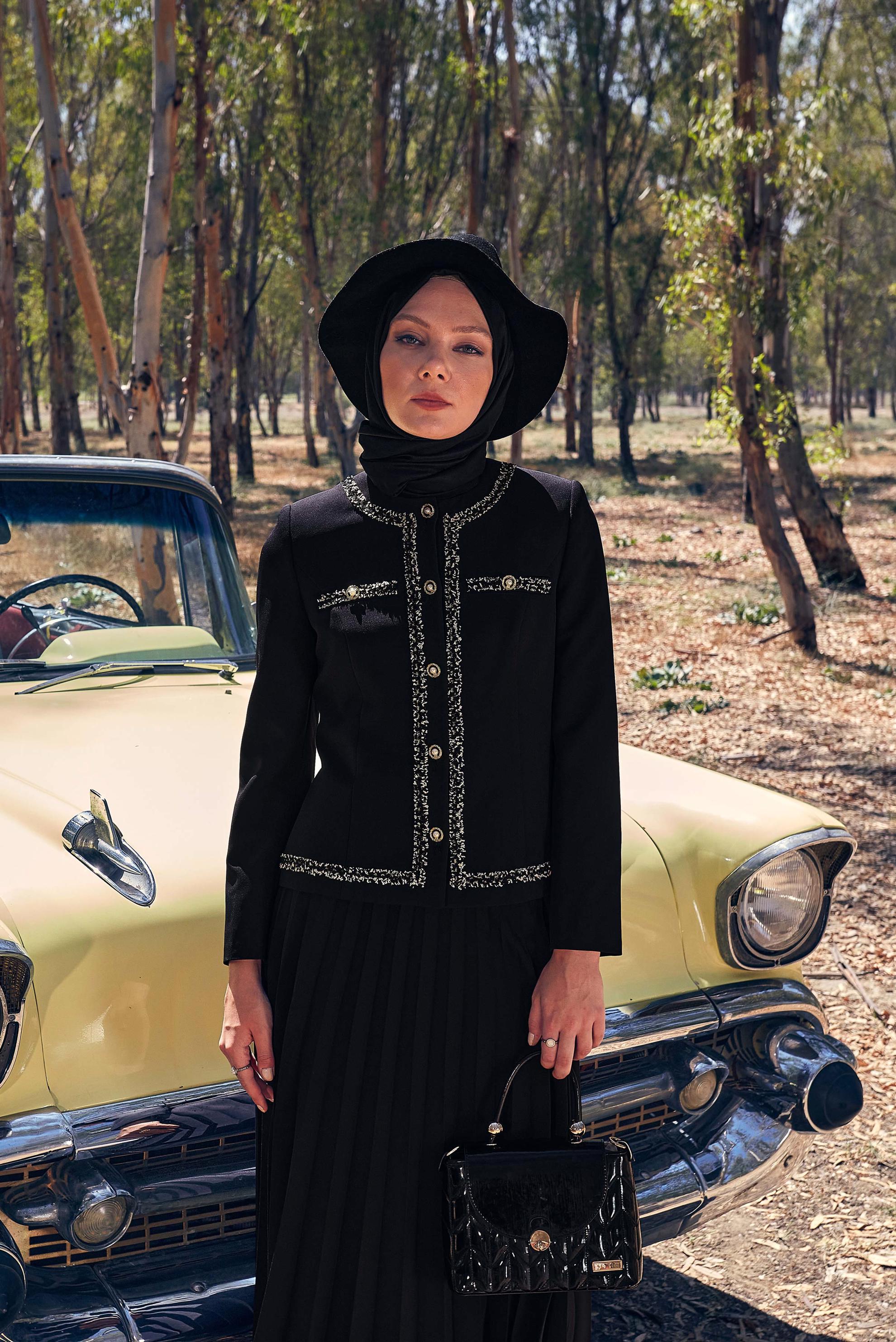 Hijab clothing BLACK PLEATED SKIRTED SUIT 30405