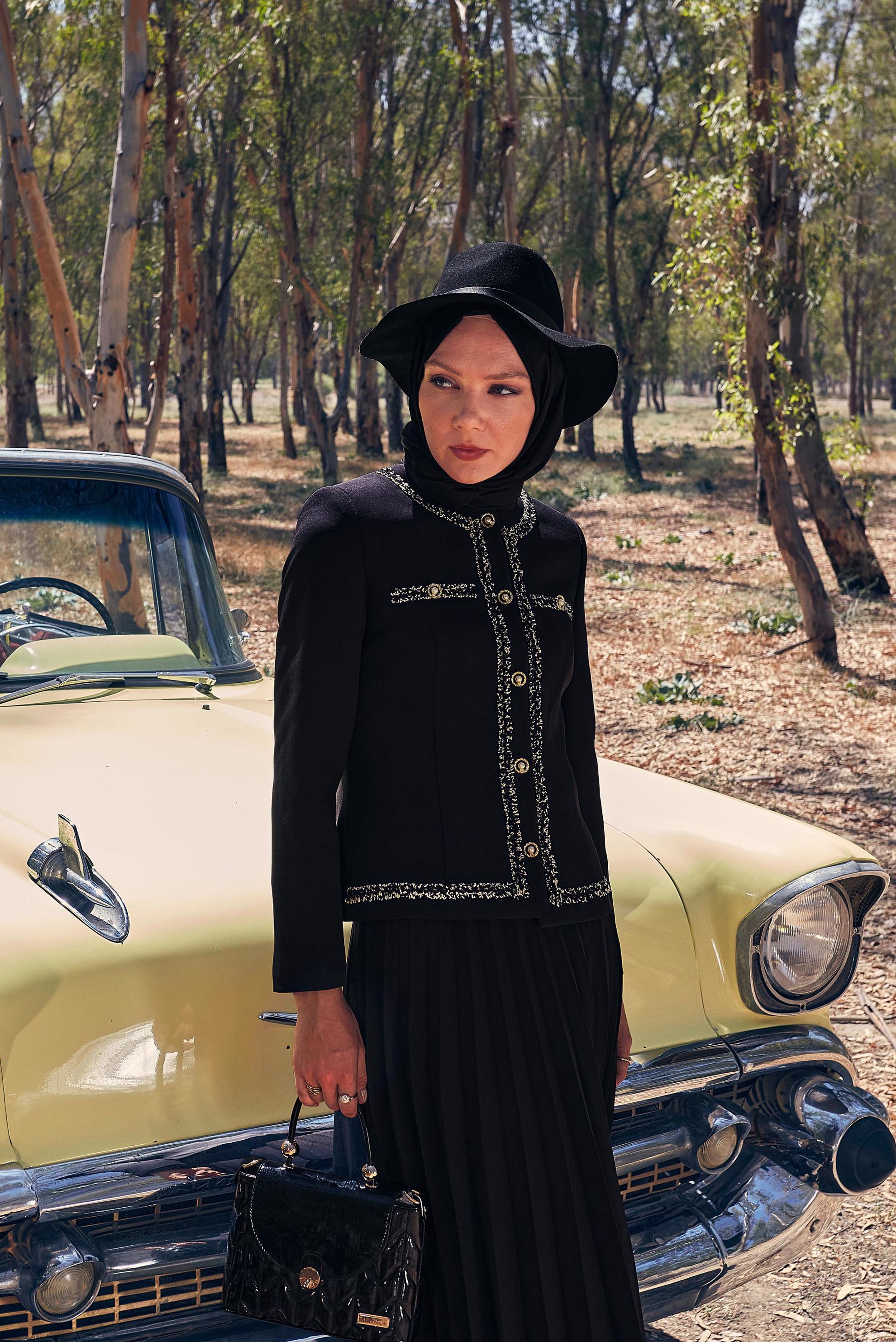 Hijab clothing BLACK PLEATED SKIRTED SUIT 30405