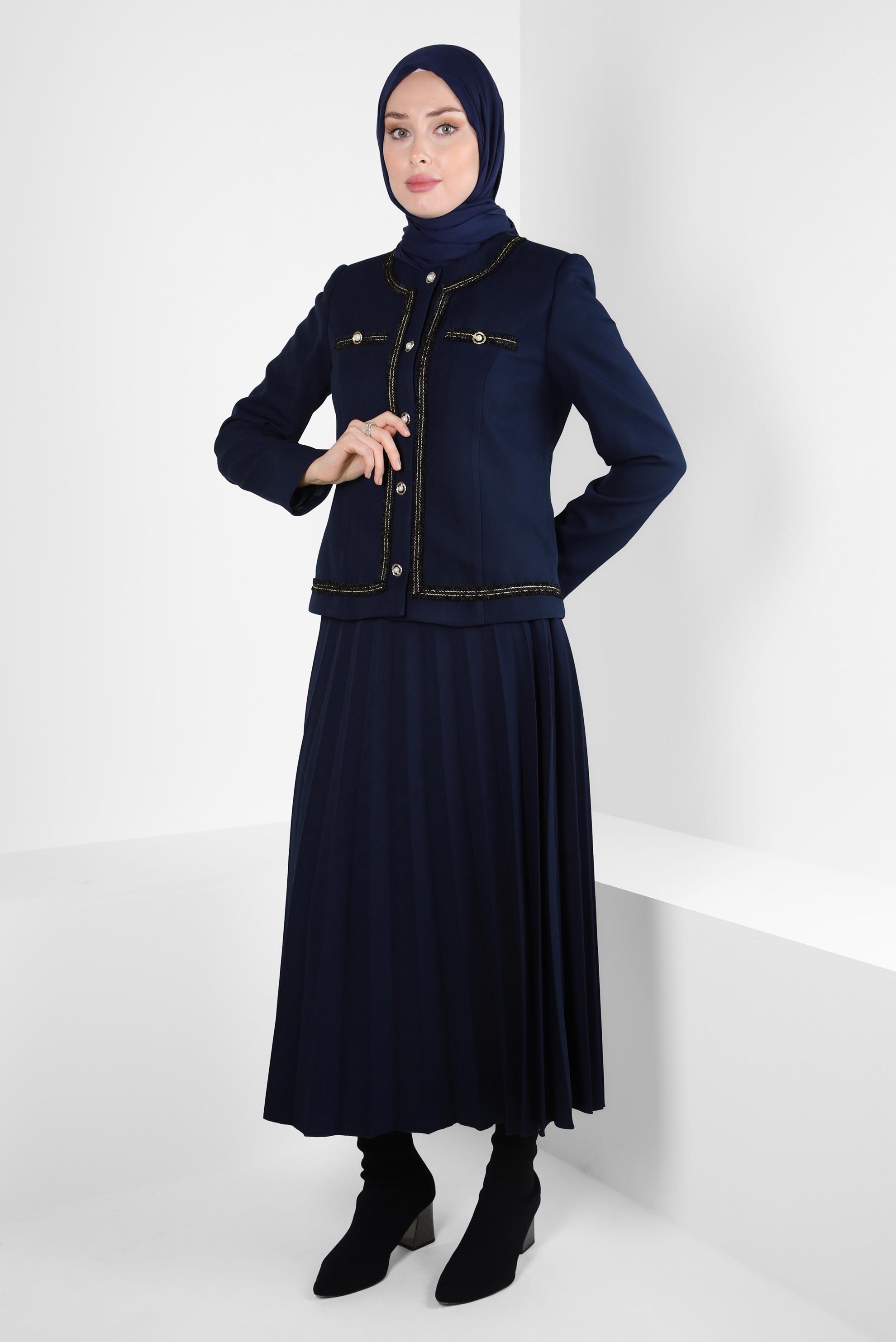 Tesettür giyim LACİVERT PİLİSELİ ETEKLİ TAKIM 30405