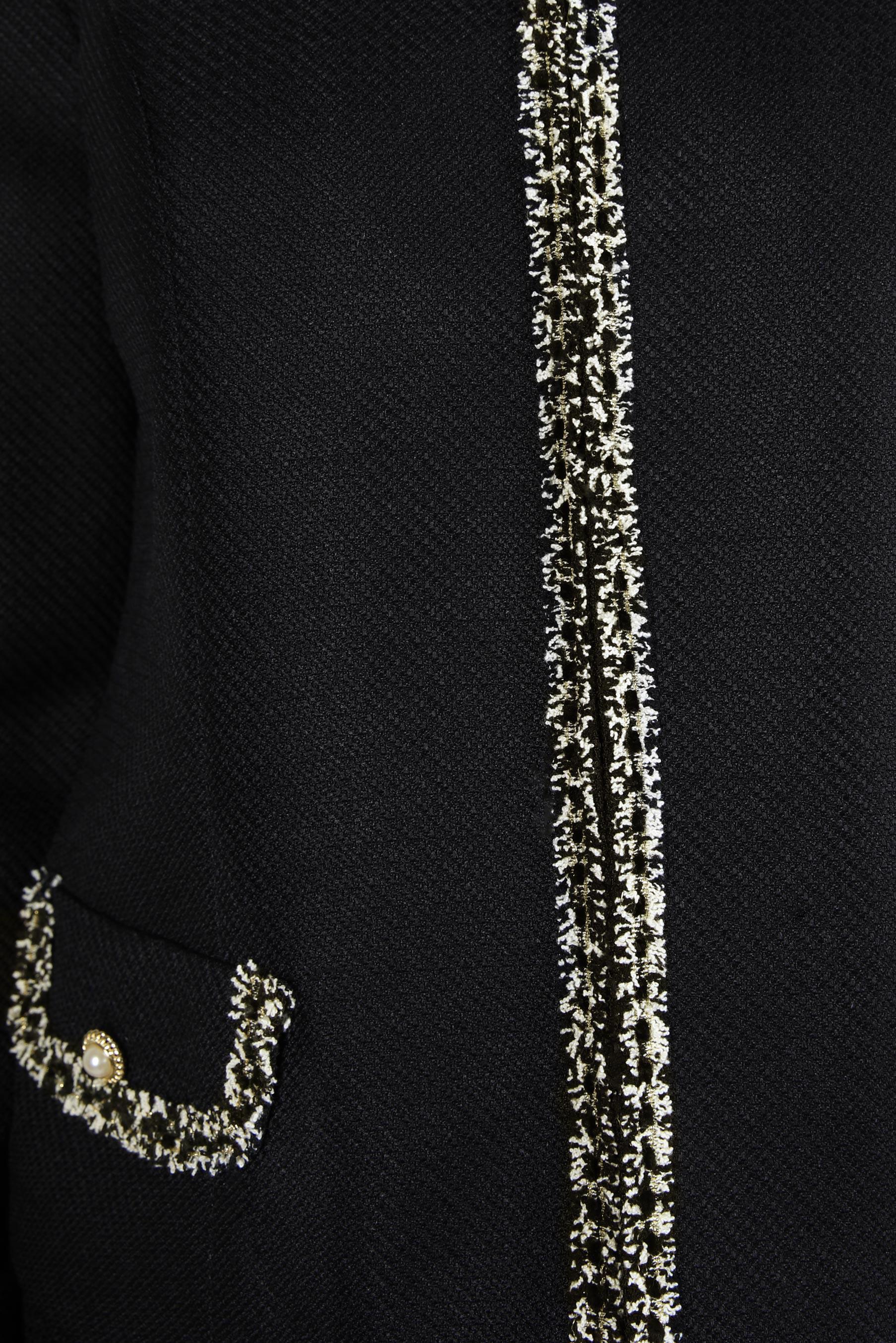 Tesettür giyim SİYAH İKİLİ ETEKLİ TAKIM 30407