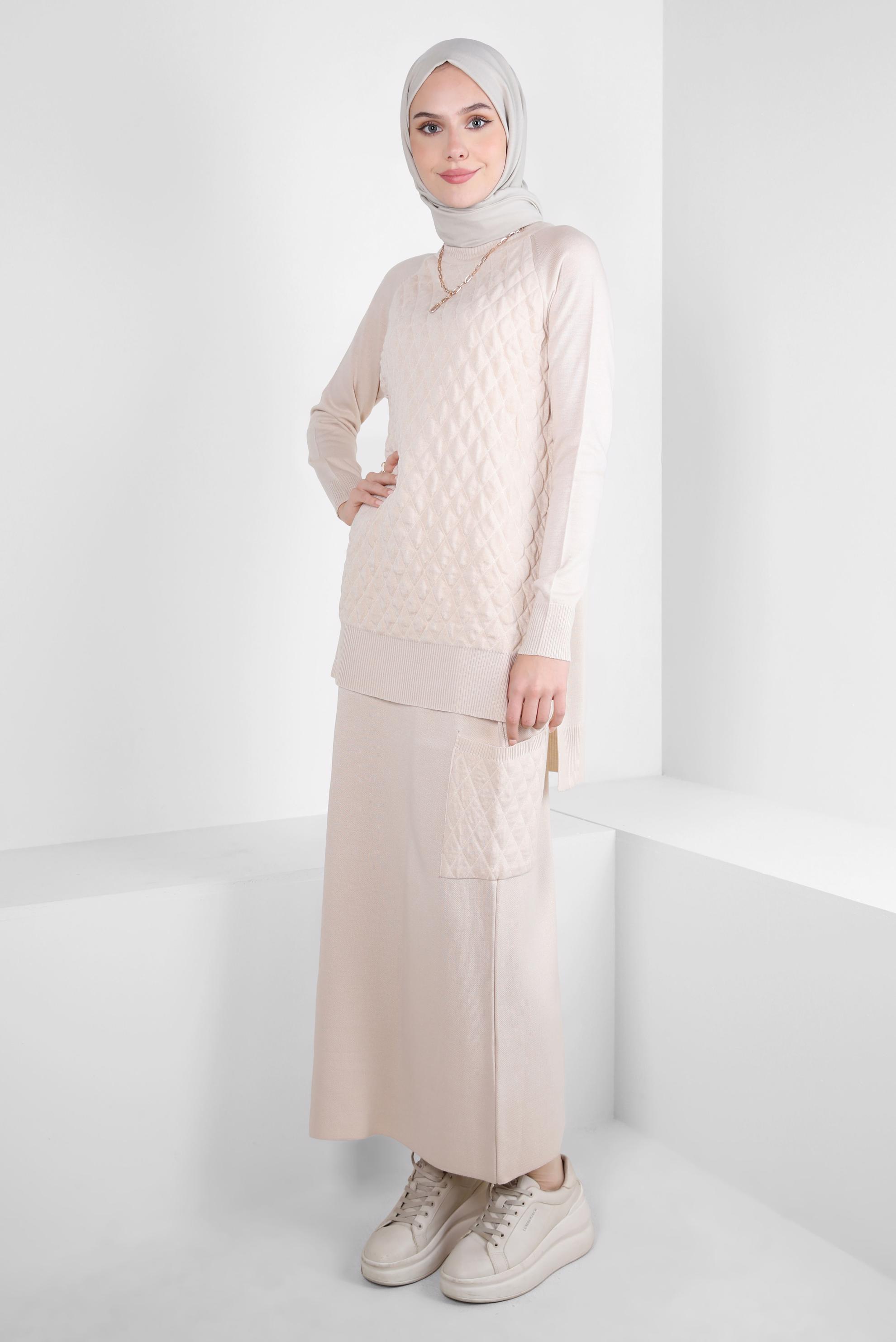 Hijab clothing BEIGE KNITWEAR SKIRTED SUIT 44086