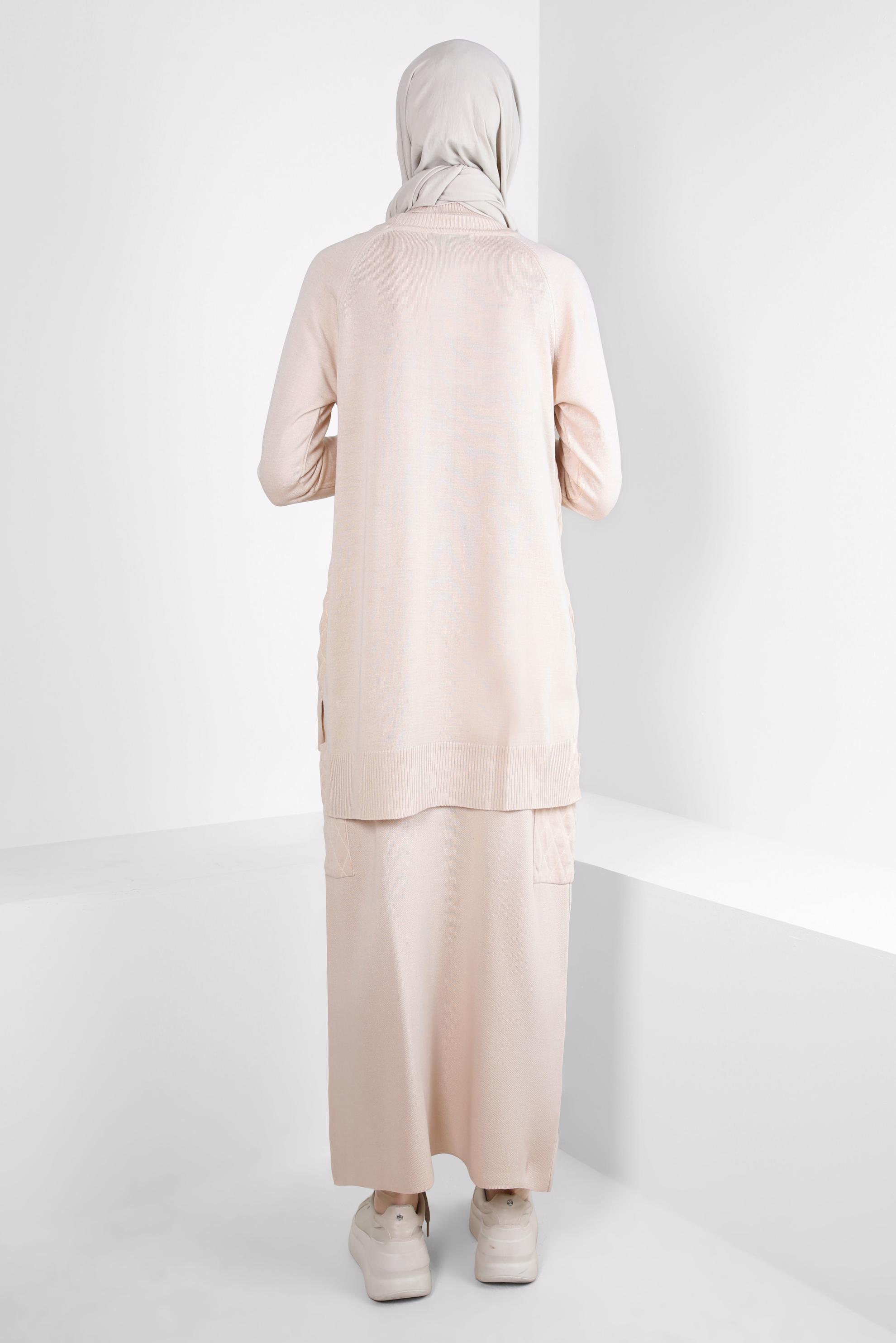 Hijab clothing BEIGE KNITWEAR SKIRTED SUIT 44086