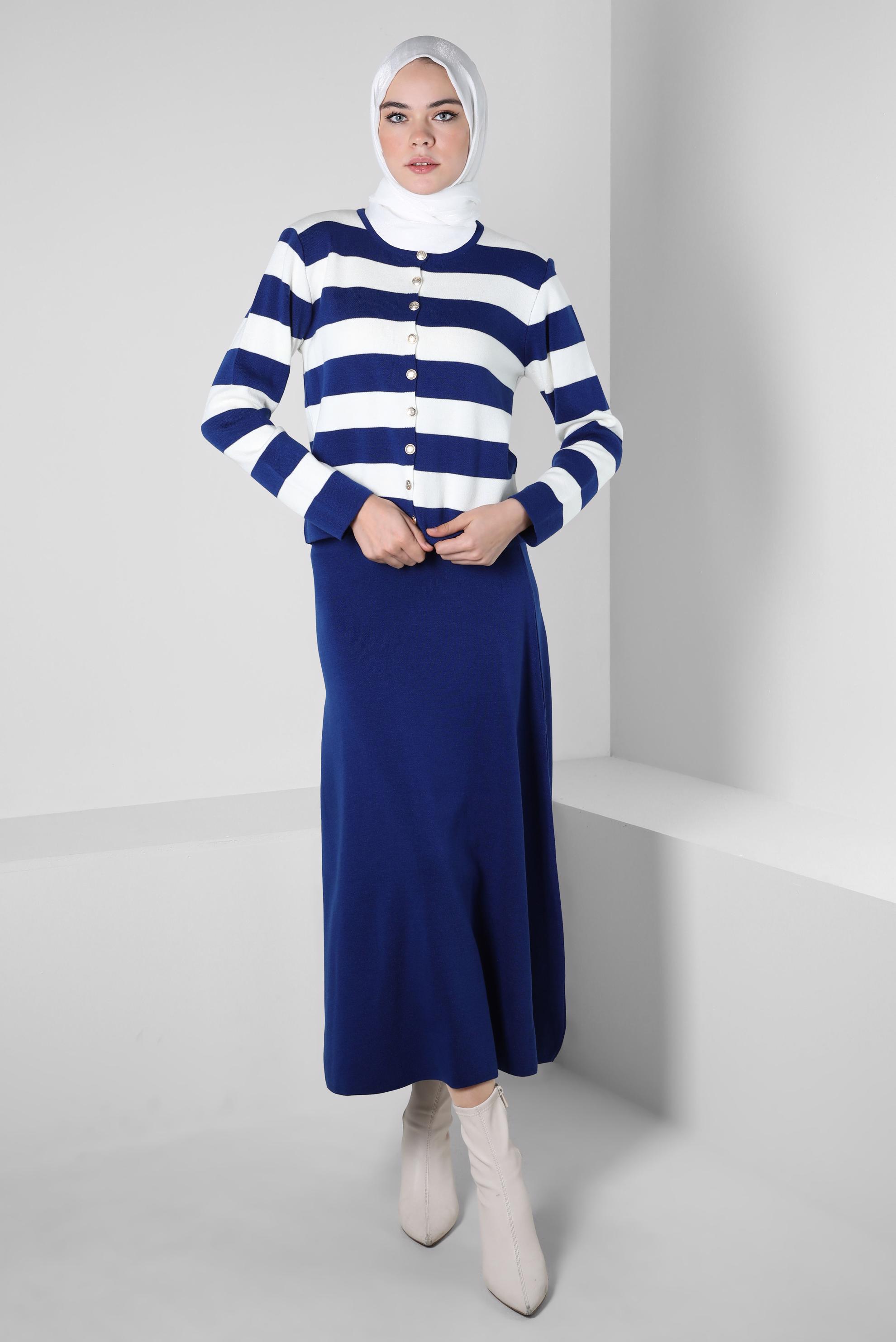 Tesettür giyim MAVİ ÇİZGİLİ TRİKO ETEKLİ TAKIM 44088