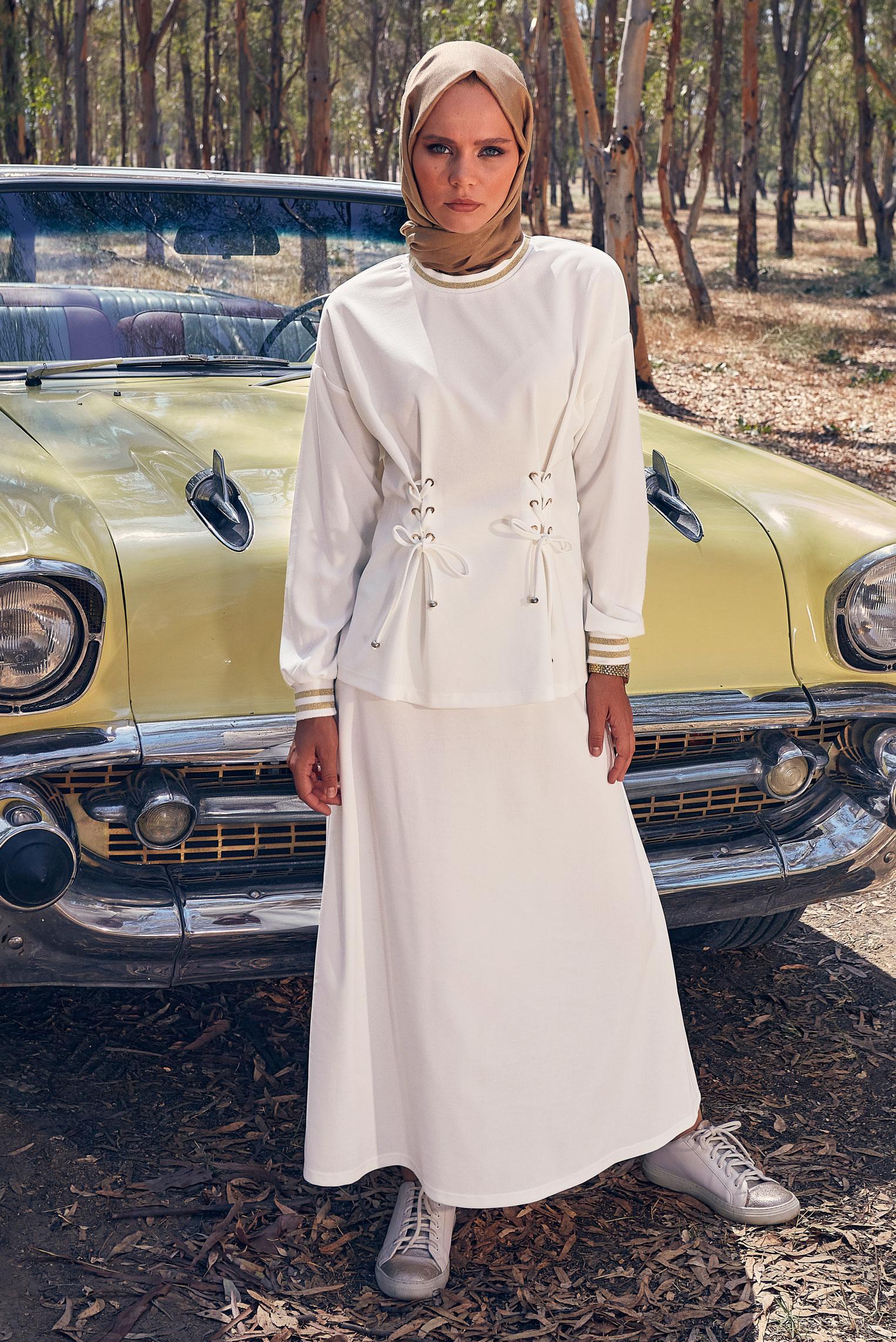 Tesettür giyim BEYAZ KUŞGÖZÜ DETAYLI ETEKLİ TAKIM 44158