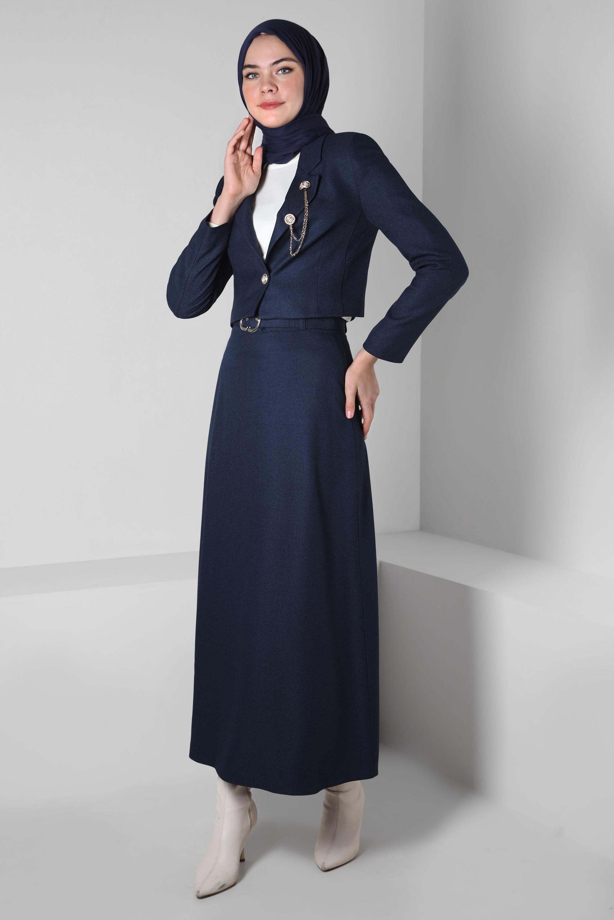Tesettür giyim LACİVERT AKSESUAR DETAYLI ETEKLİ TAKIM 44159