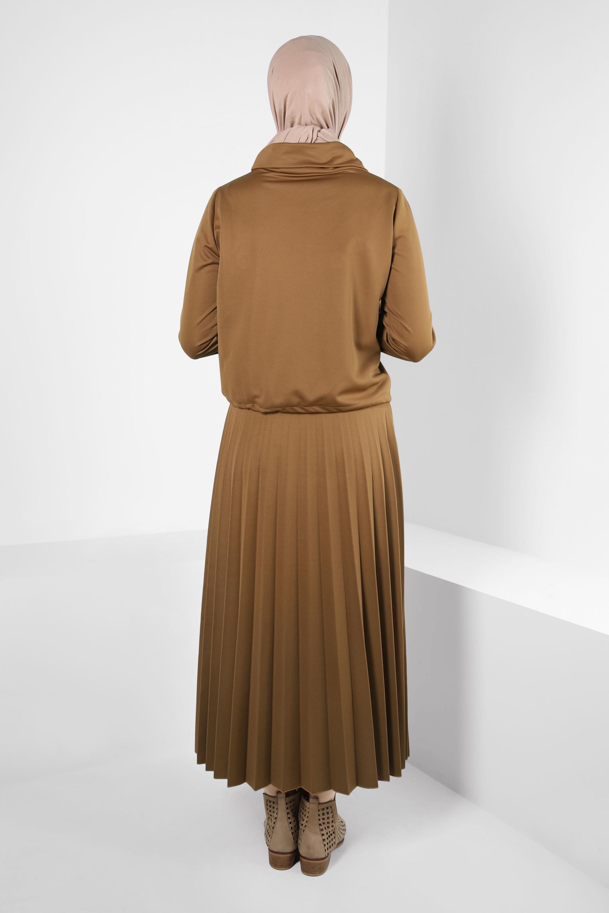 Vêtements hijab JAUNE COSTUME À JUPE PLISSÉE 44224