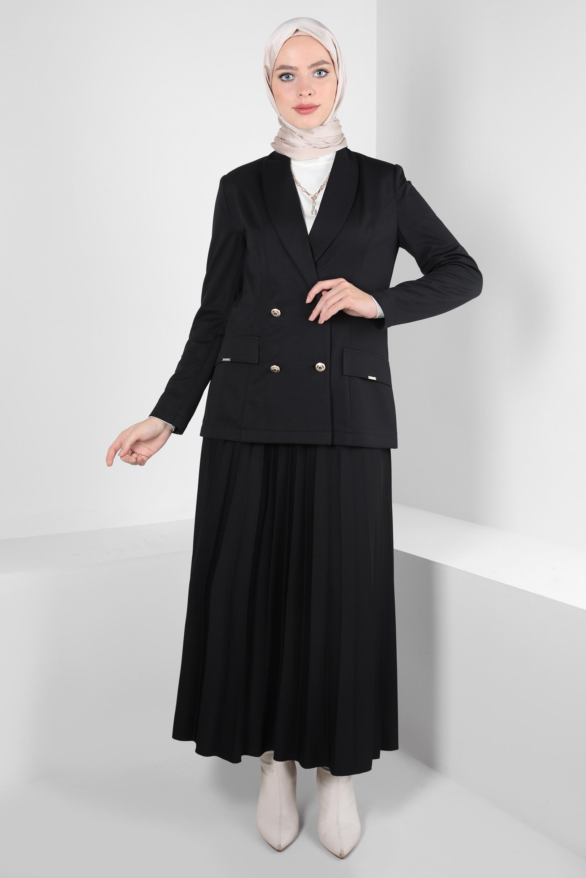 Tesettür giyim SİYAH PİLİSE DETAYLI ETEKLİ TAKIM 44229