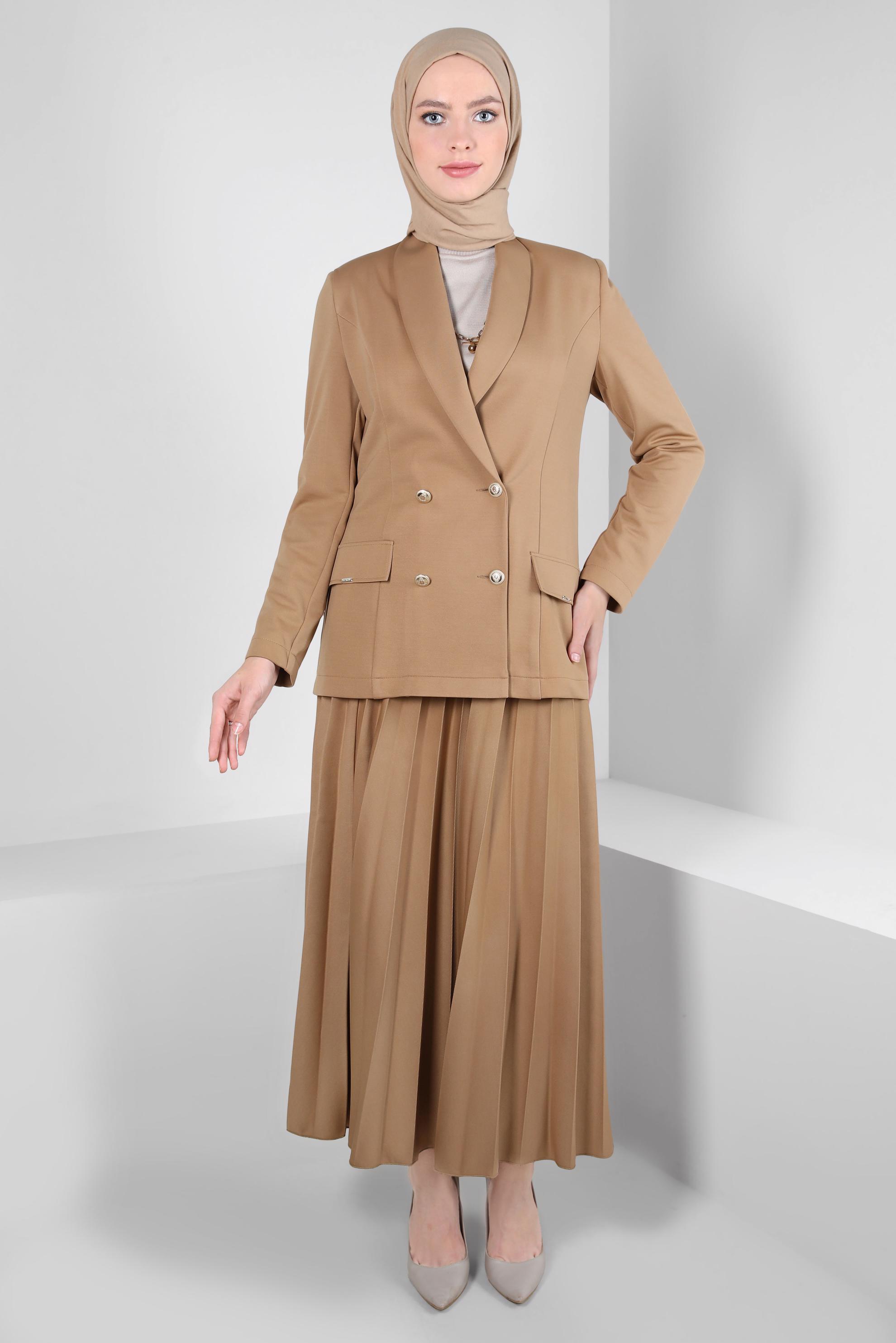 Vêtements hijab BRUN COSTUME À JUPE PLISSÉE 44229