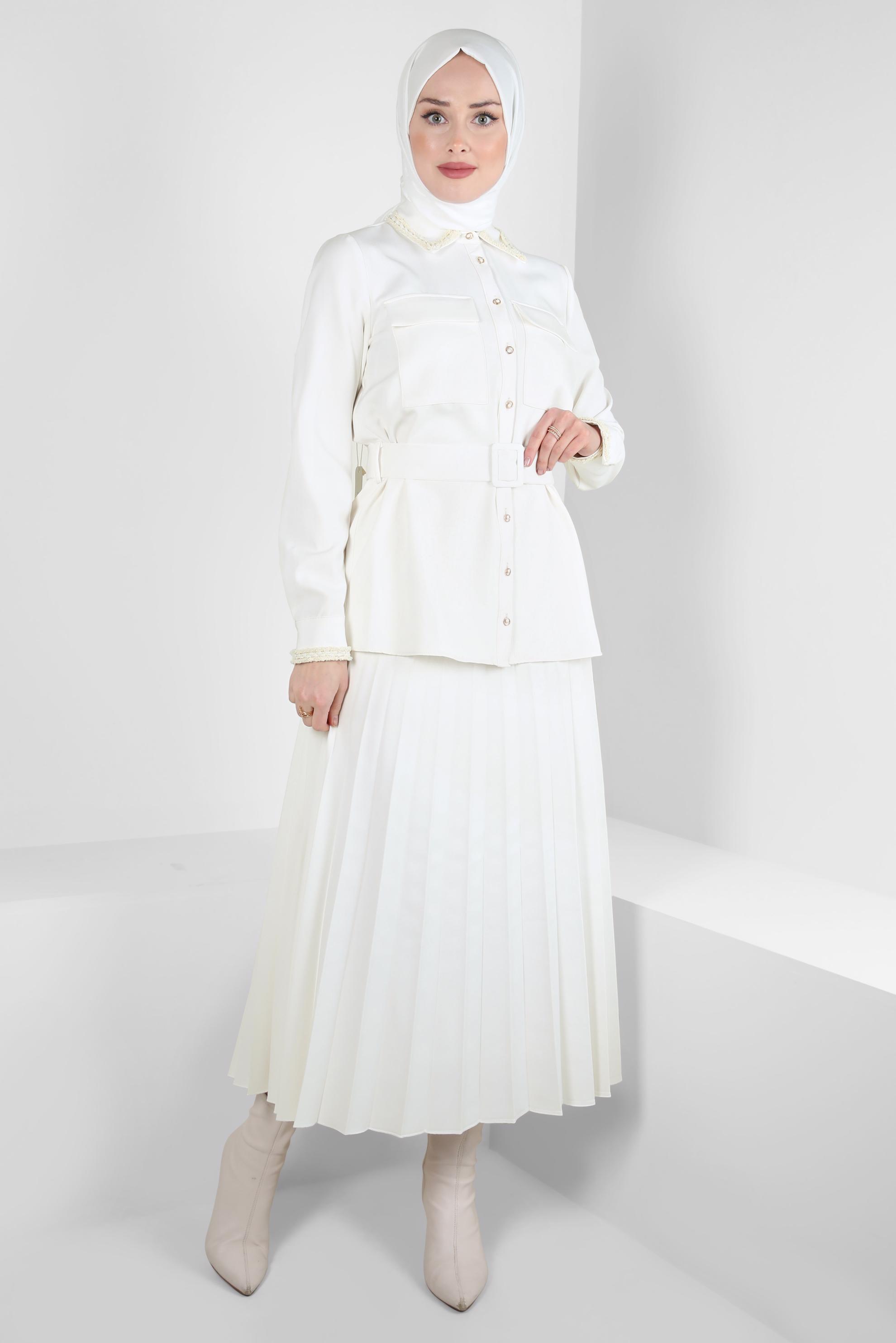 Tesettür giyim BEYAZ KEMERLİ ETEKLİ TAKIM 44230