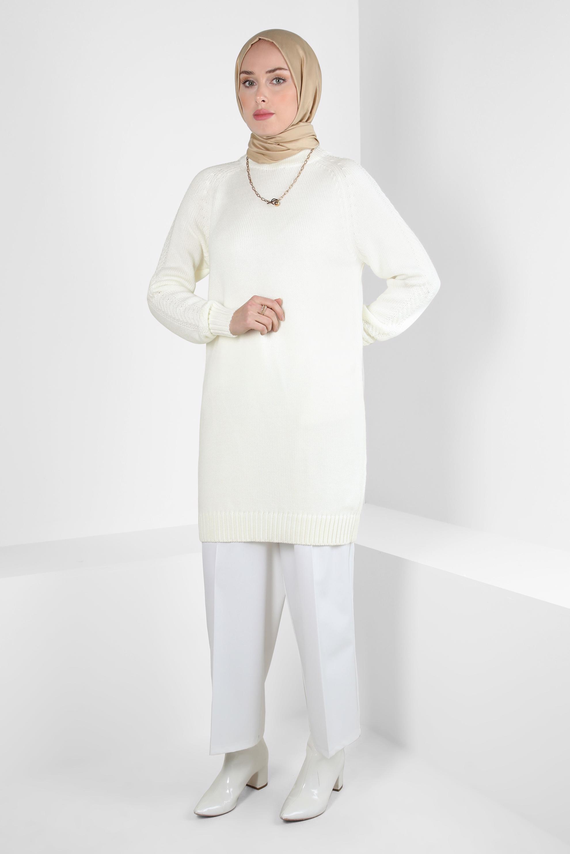 Tesettür giyim BEYAZ TRİKO TUNİK 44032