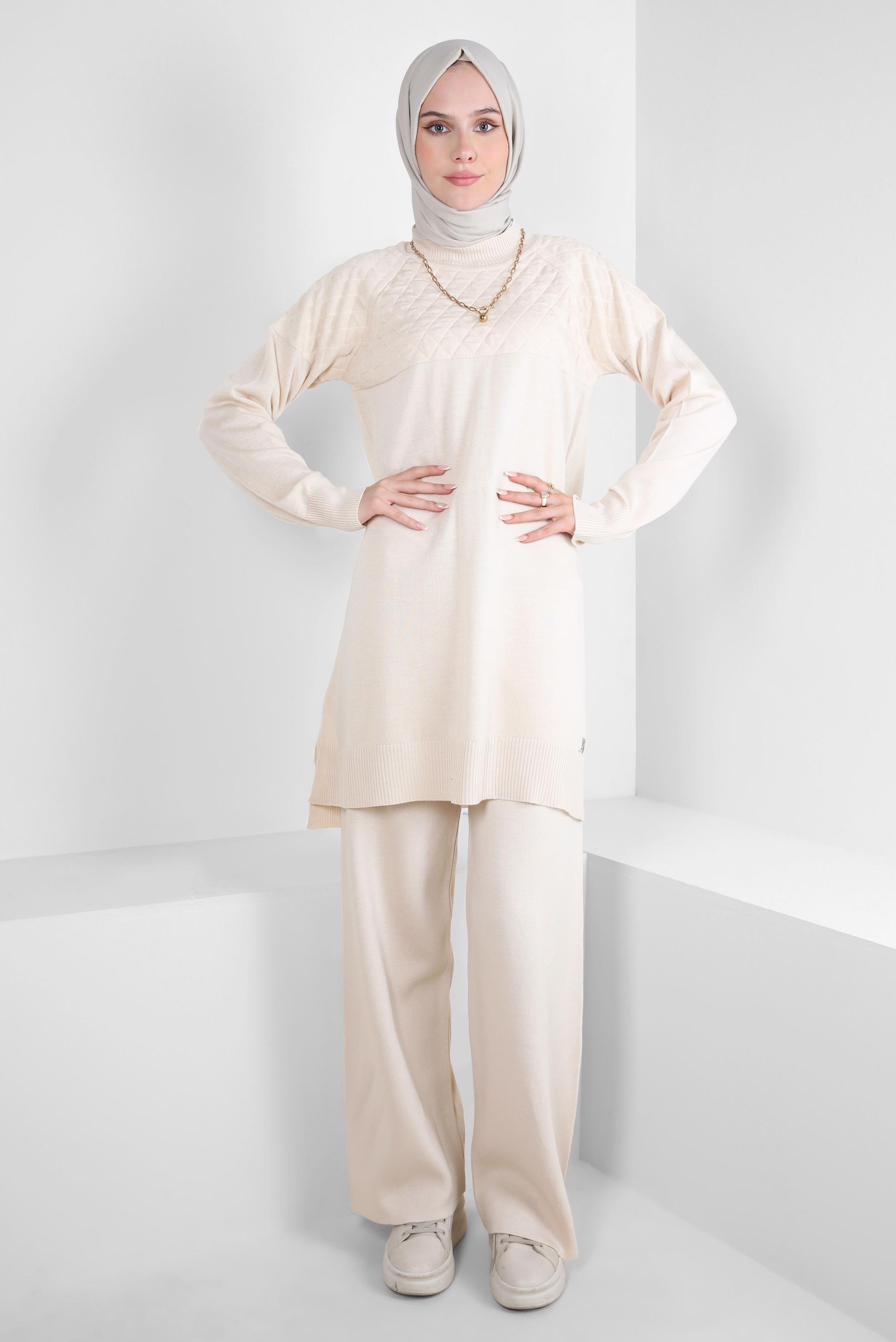 Tesettür giyim BEJ PANTOLONLU TRİKO TAKIM 44087