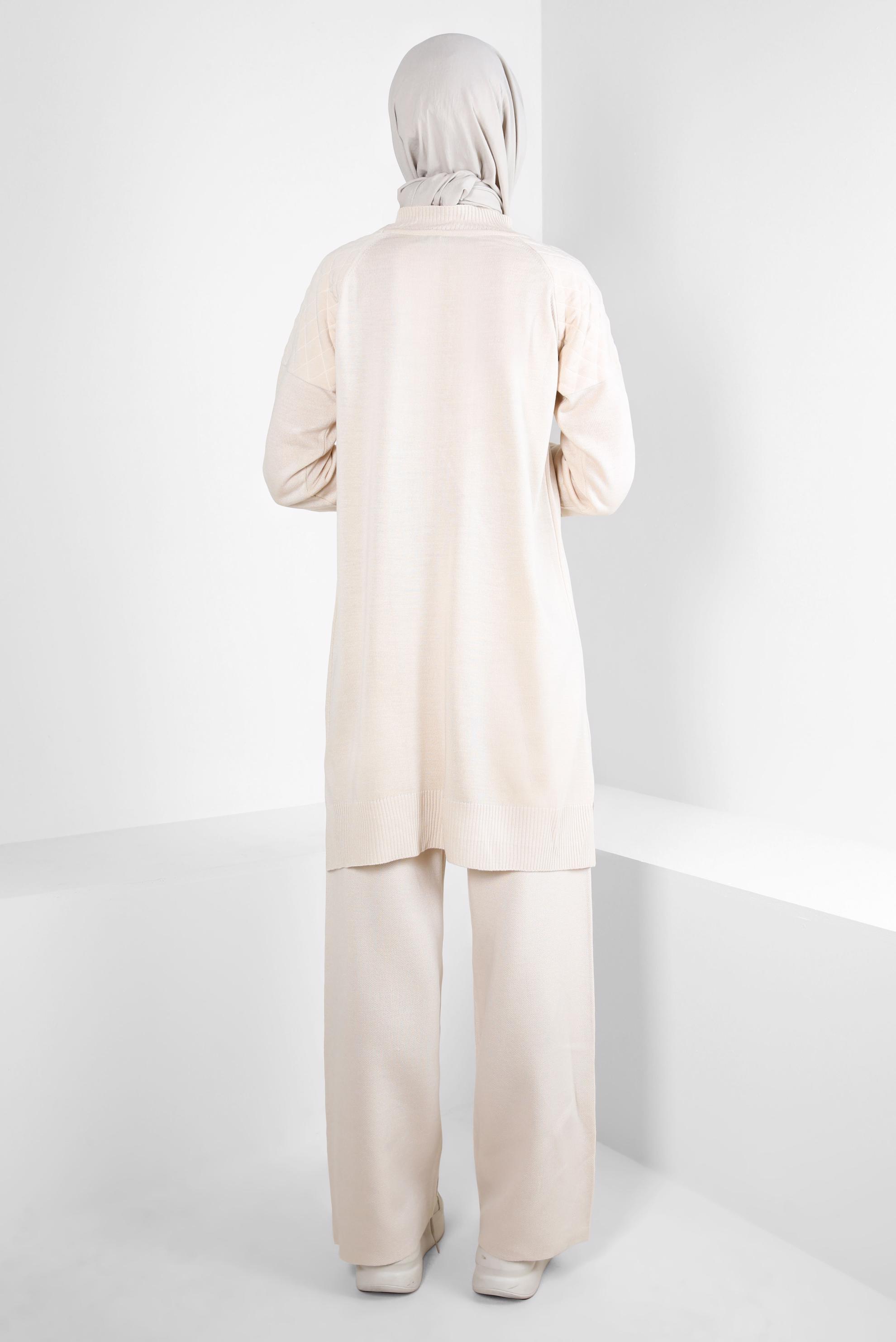 Tesettür giyim BEJ PANTOLONLU TRİKO TAKIM 44087