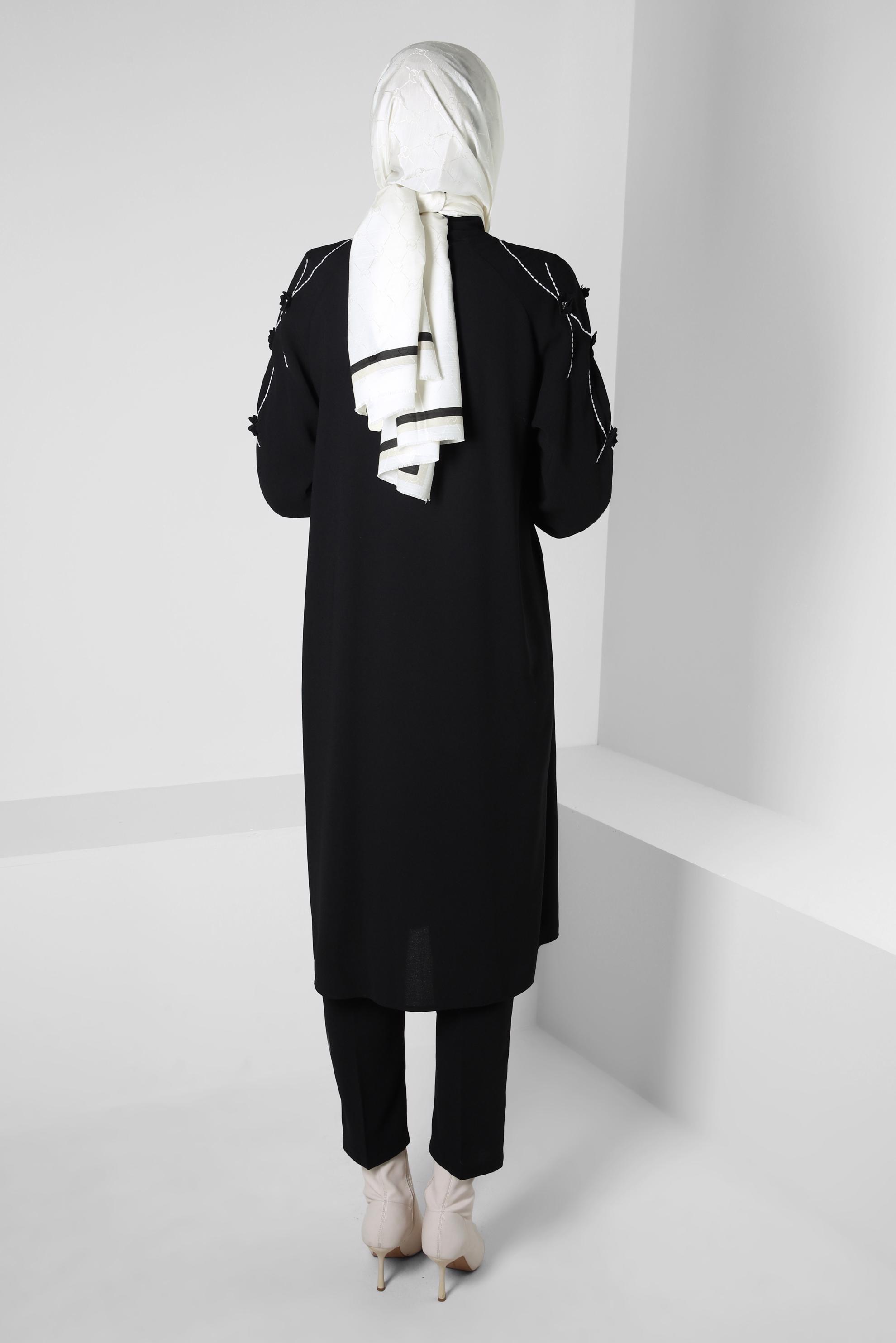 Tesettür giyim SİYAH ÇİÇEK DETAYLI PANTOLONLU TAKIM 44165