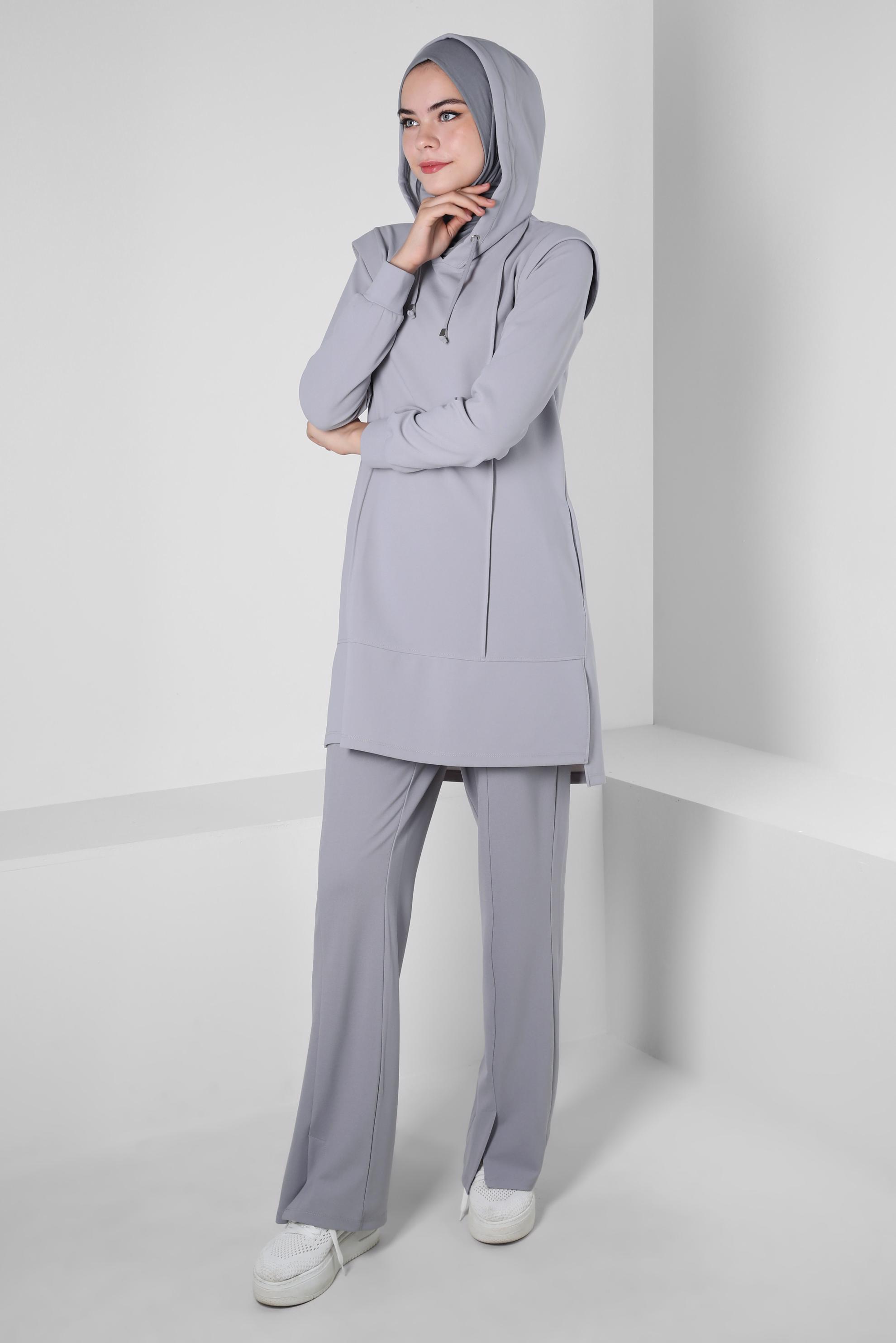 Tesettür giyim GRİ KAPÜŞONLU PANTOLONLU TAKIM 44191
