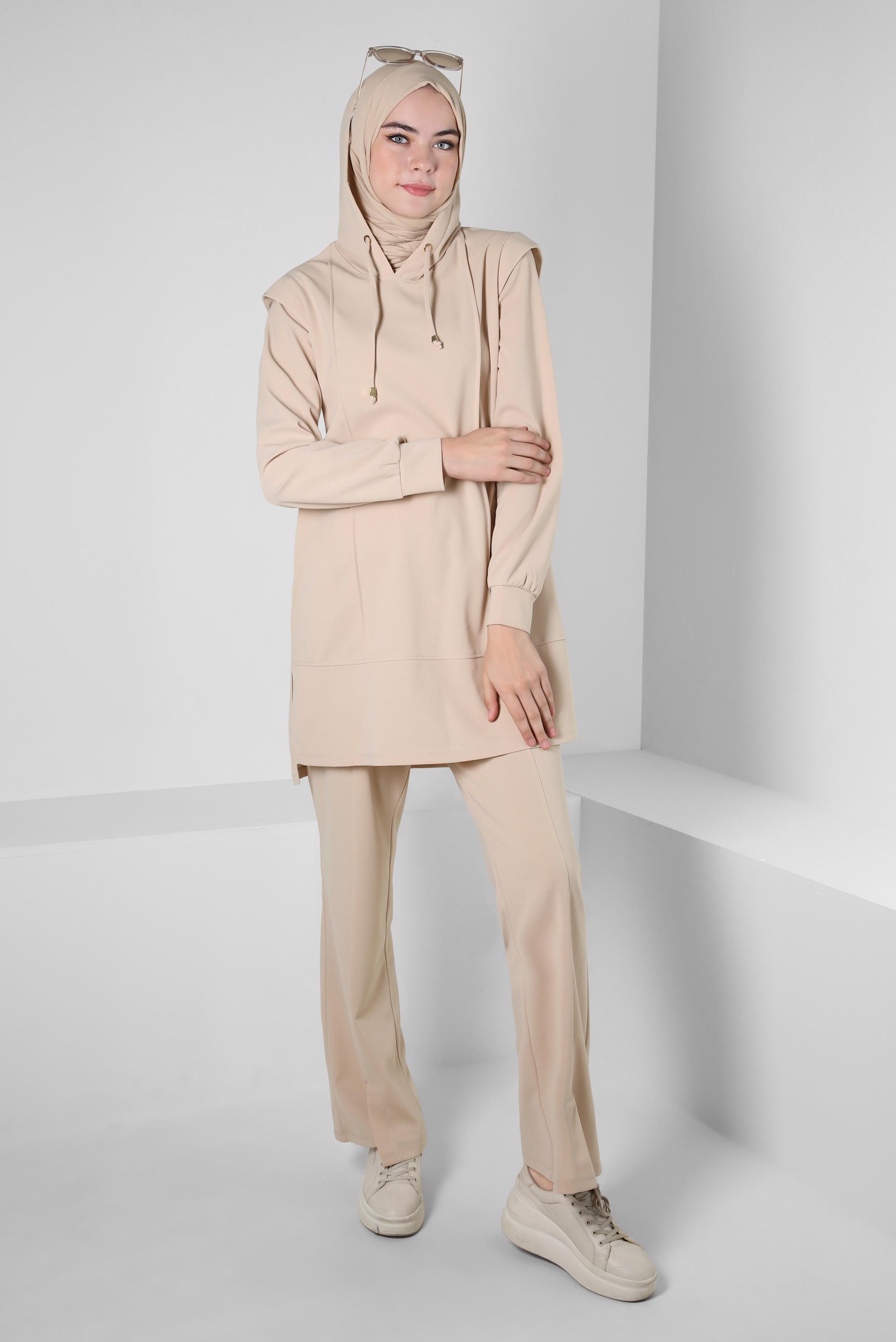 Tesettür giyim EKRU KAPÜŞONLU PANTOLONLU TAKIM 44191