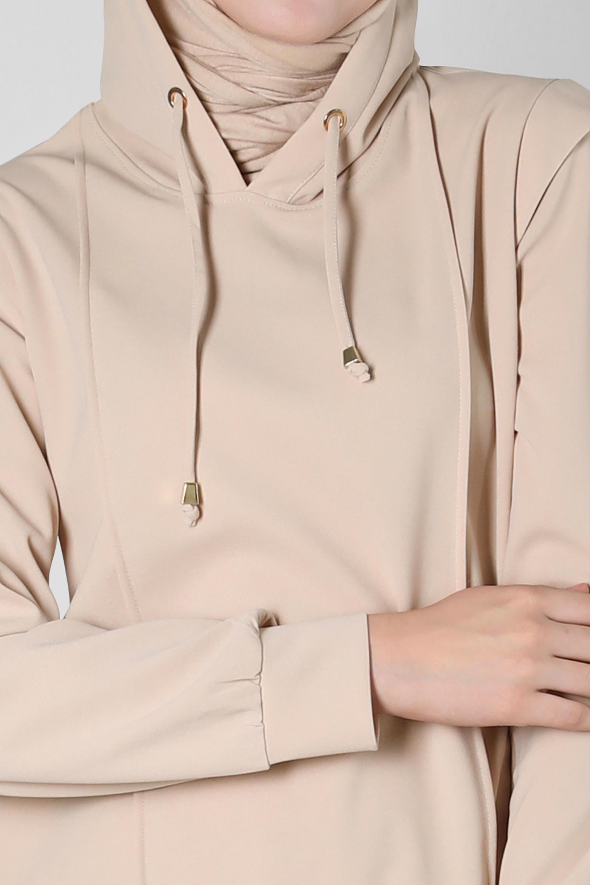 Tesettür giyim EKRU KAPÜŞONLU PANTOLONLU TAKIM 44191