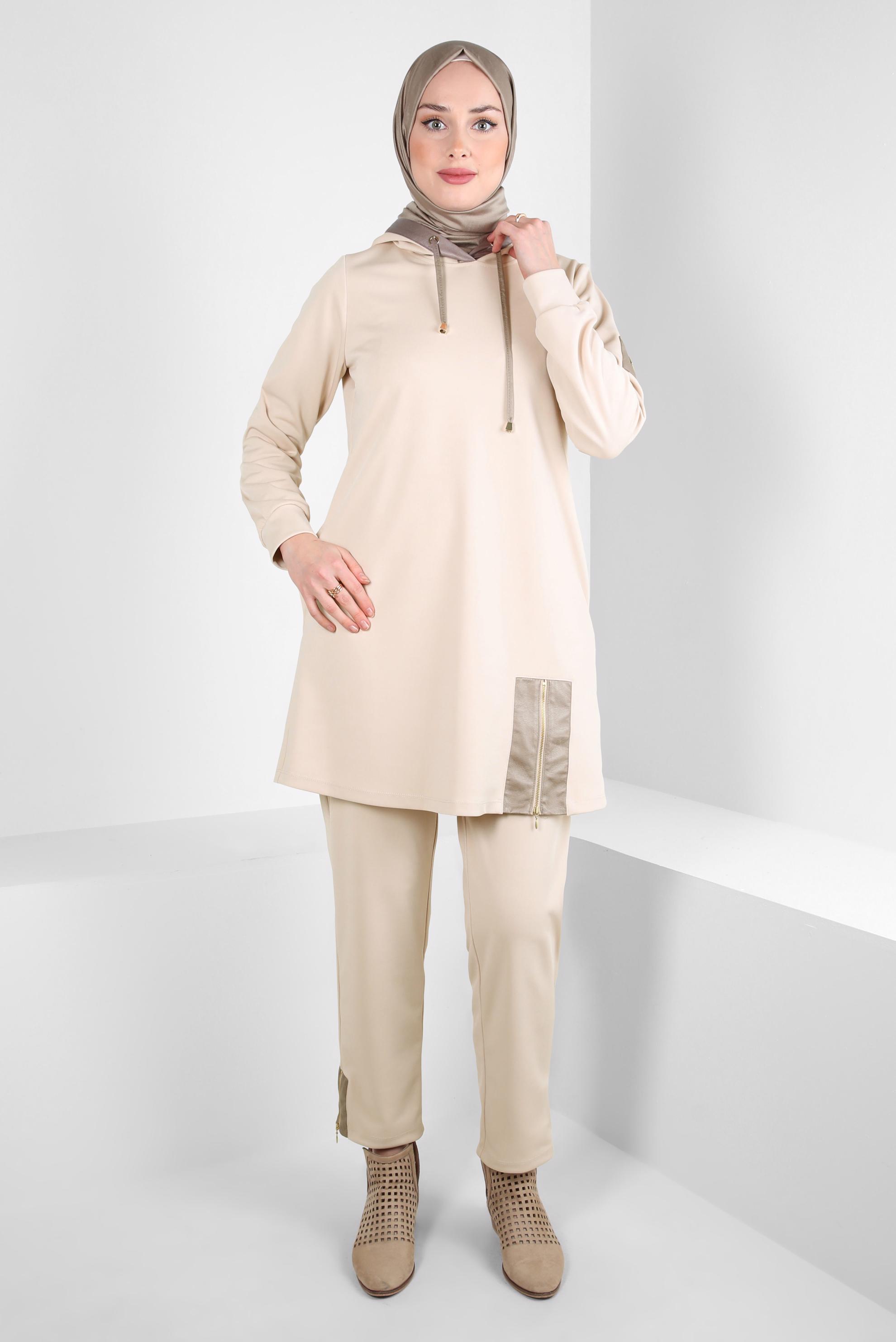 Tesettür giyim BEJ KAPÜŞONLU PANTOLONLU TAKIM 44212