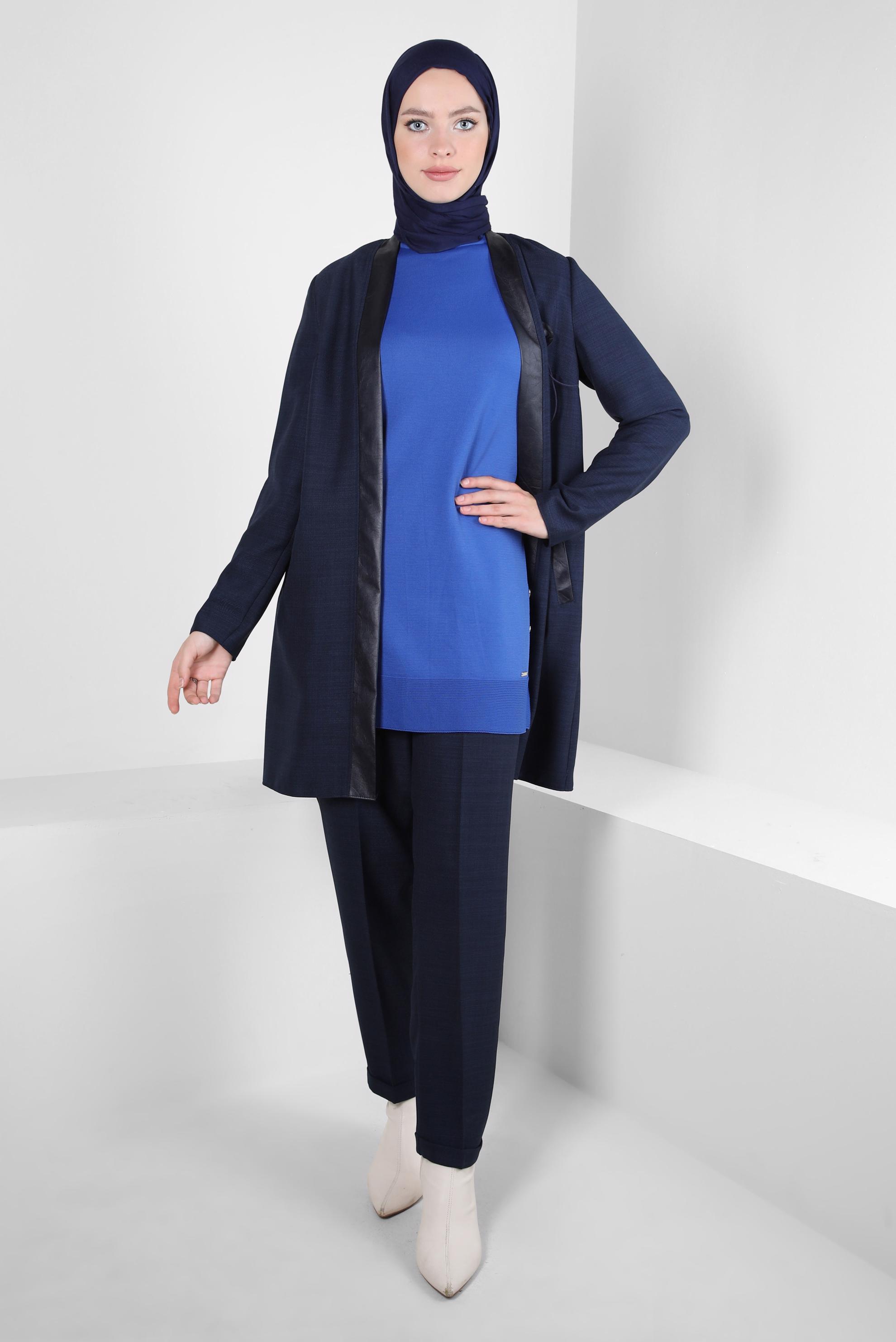 Tesettür giyim LACİVERT BROŞ DETAYLI PANTOLONLU TAKIM 44251