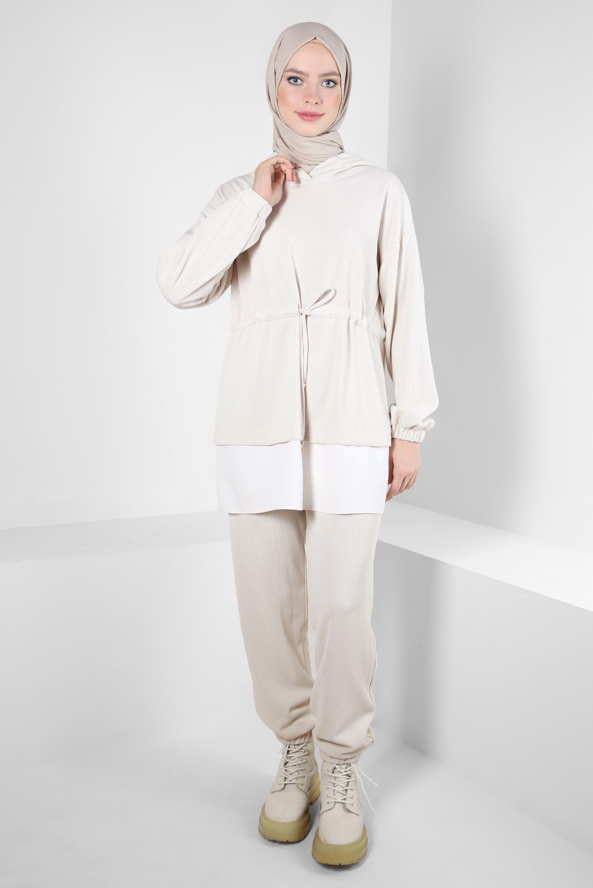 Tesettür giyim EKRU KAPÜŞONLU PANTOLONLU TAKIM 44264