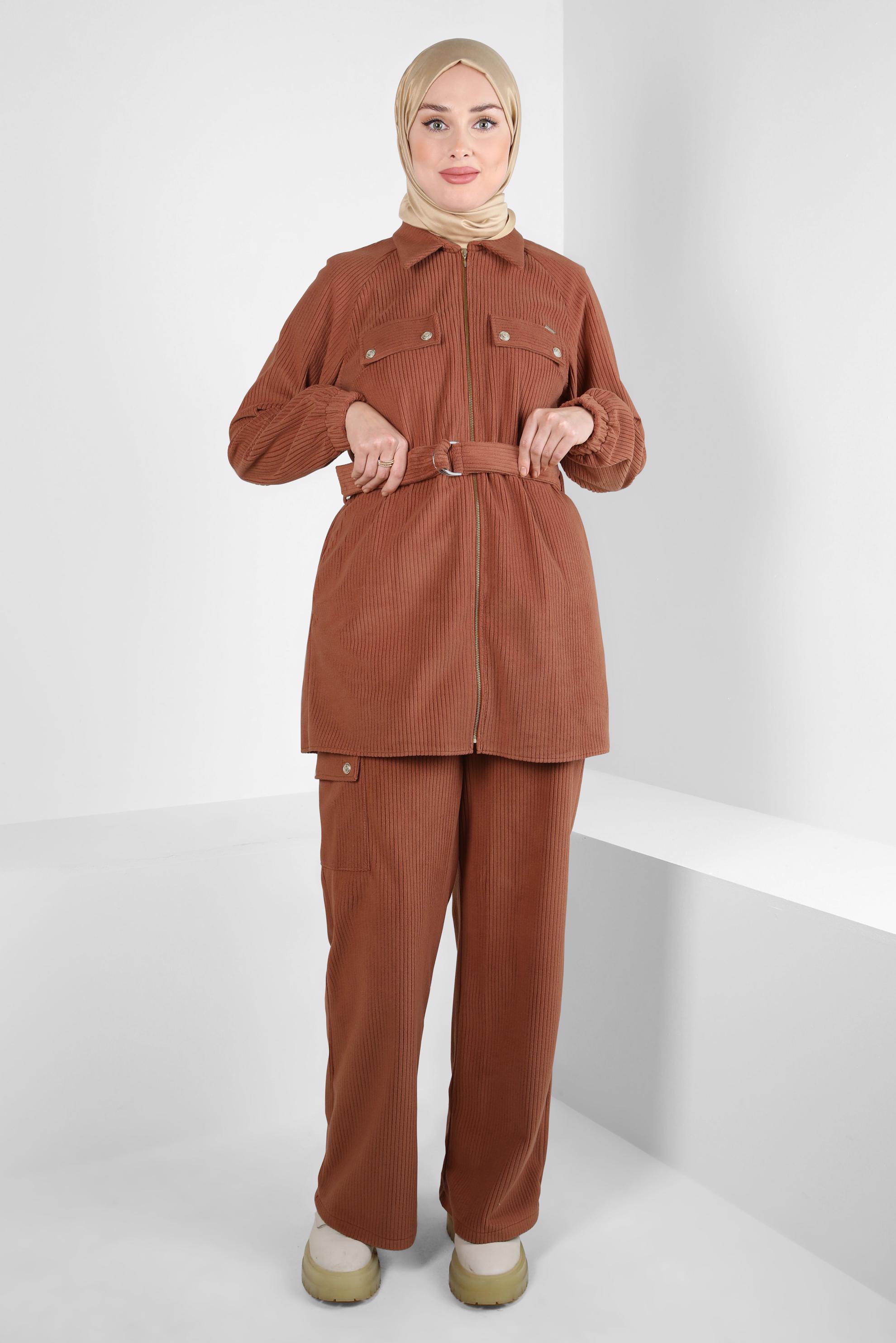 Tesettür giyim TABA KUŞAKLI PANTOLONLU KADİFE TAKIM 44342