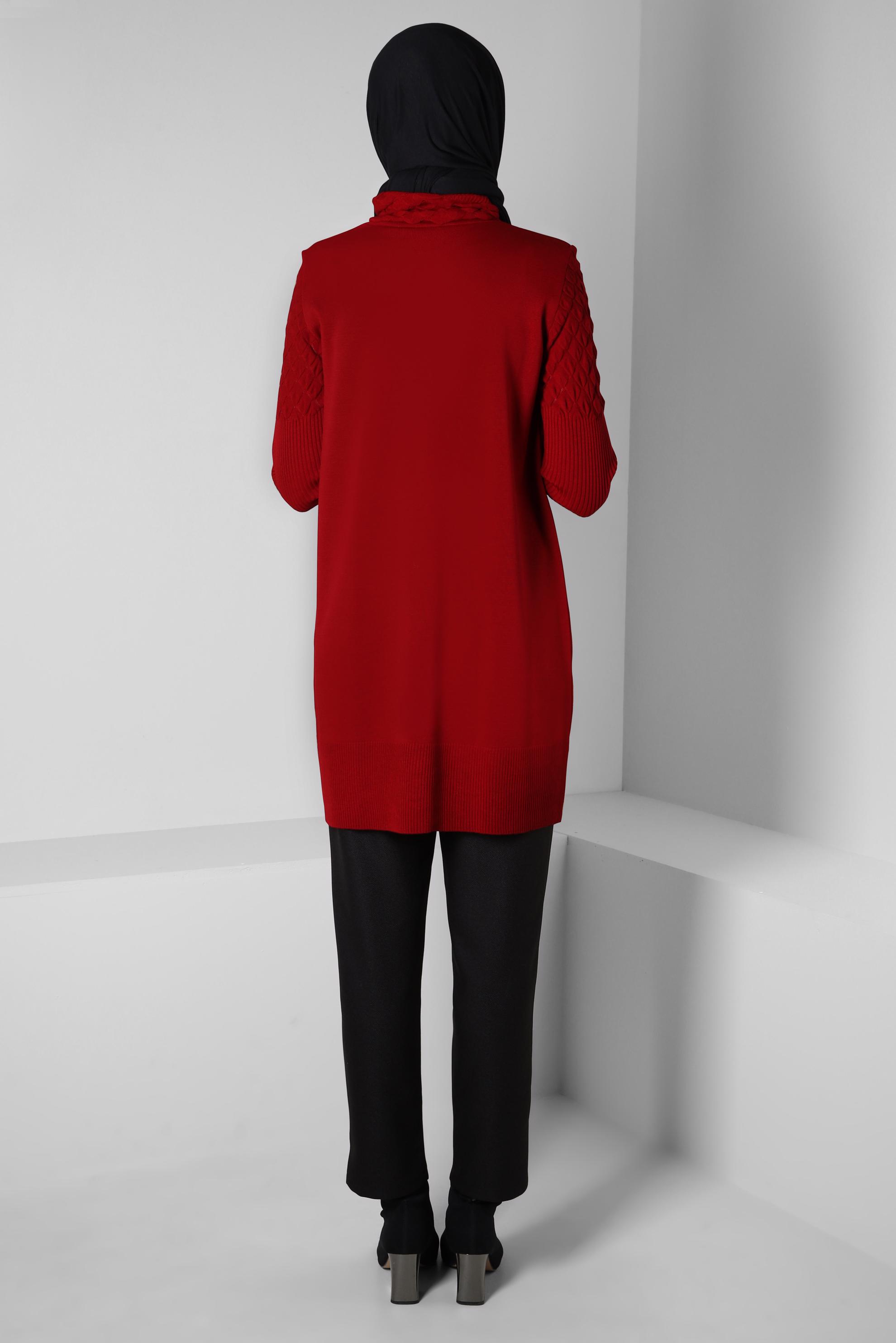 Tesettür giyim KIRMIZI BOĞAZLI YAKA TRİKO TUNİK 44006