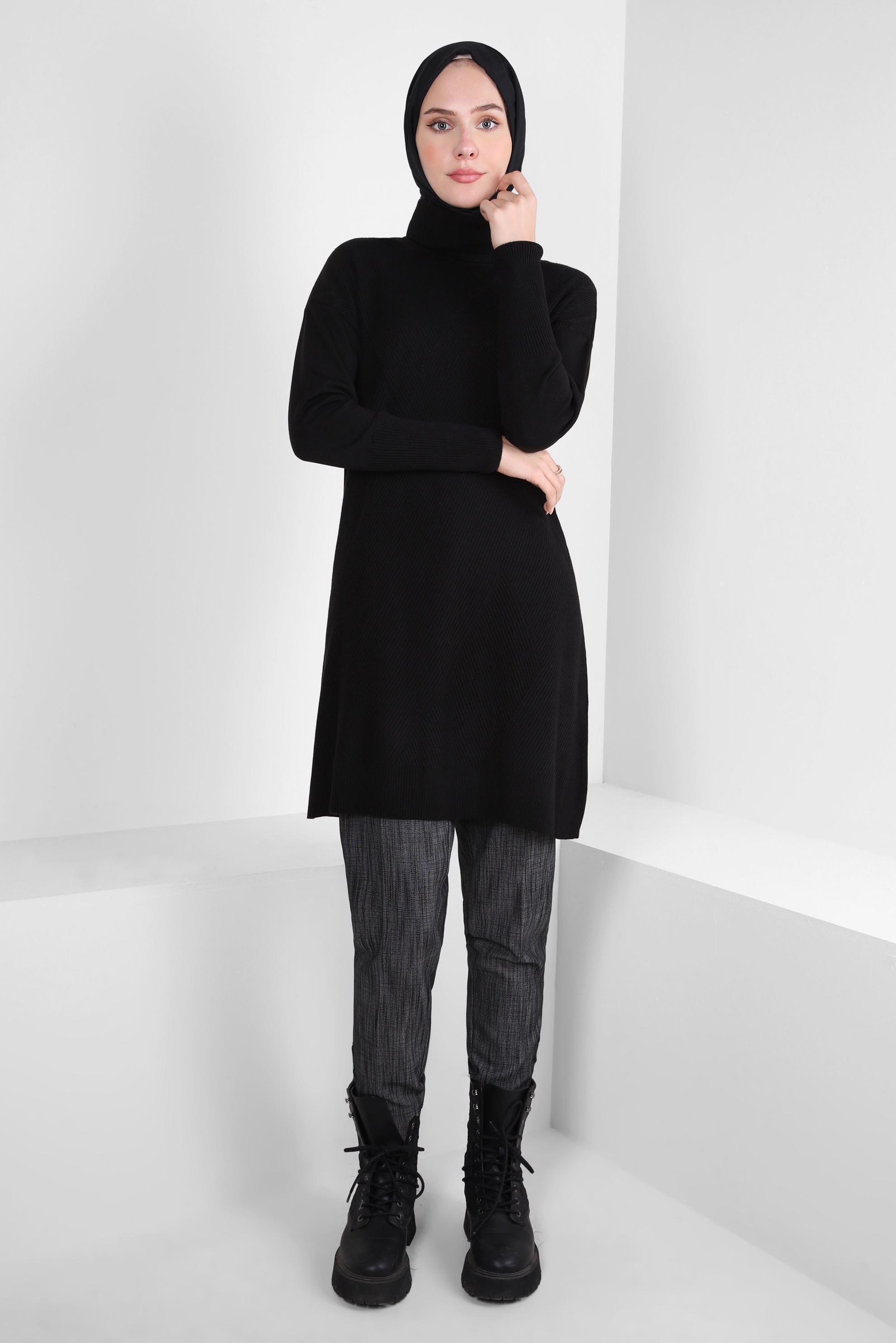 Tesettür giyim SİYAH BOĞAZLI YAKA TRİKO TUNİK 44007