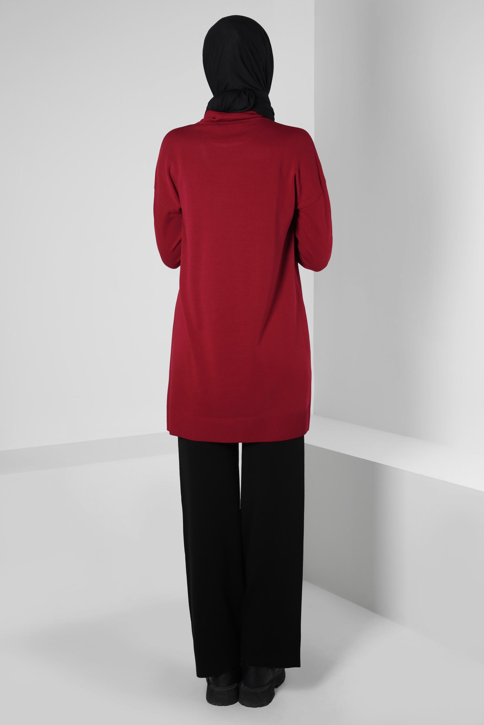 Tesettür giyim KIRMIZI BOĞAZLI YAKA TRİKO TUNİK 44007