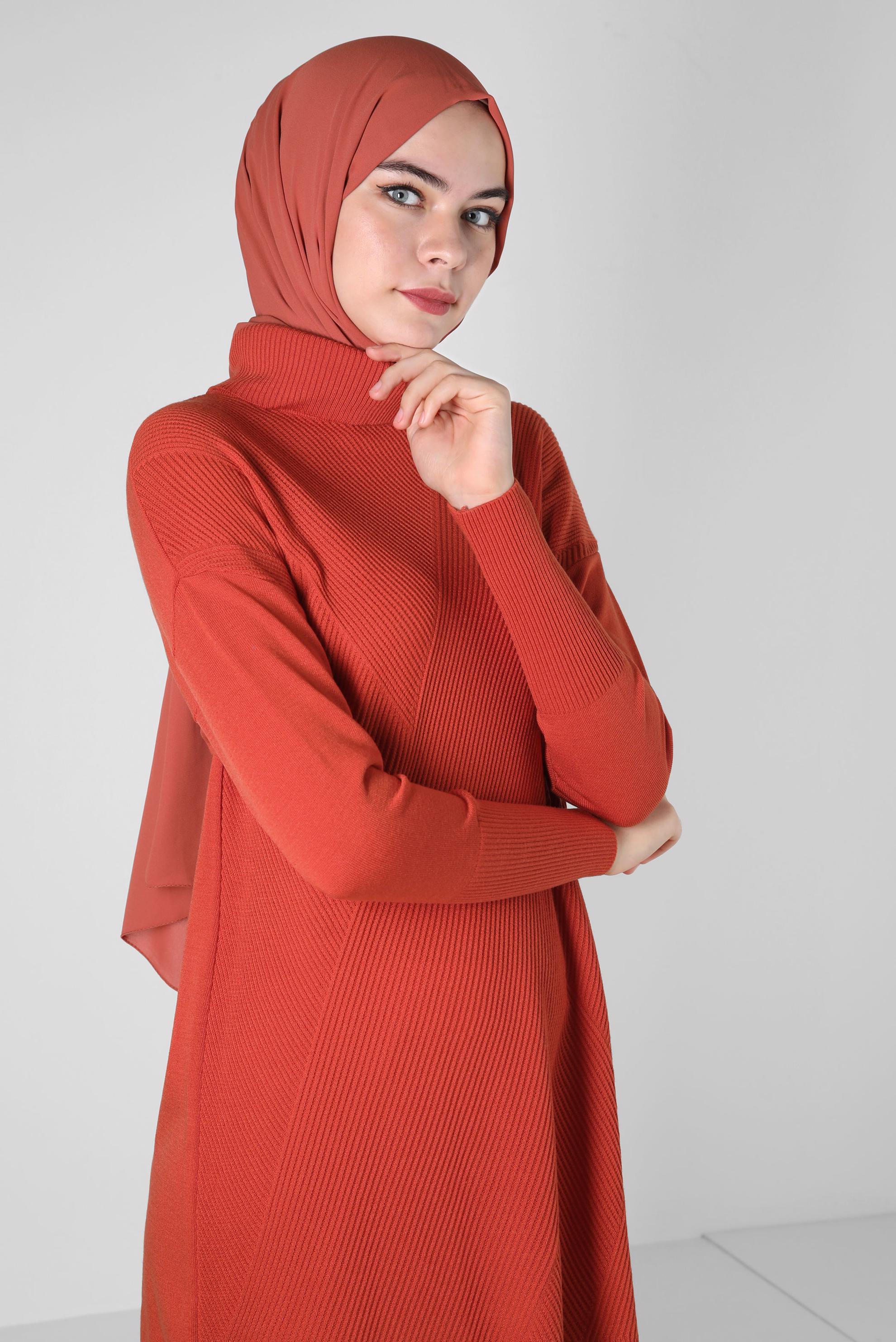 Tesettür giyim TURUNCU BOĞAZLI YAKA TRİKO TUNİK 44007