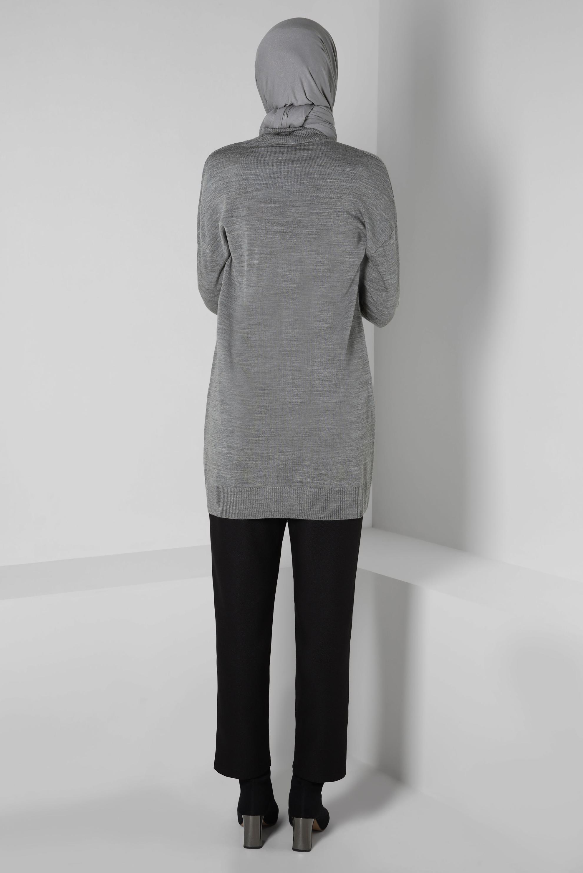 Tesettür giyim GRİ BOĞAZLI YAKA TRİKO TUNİK 44007