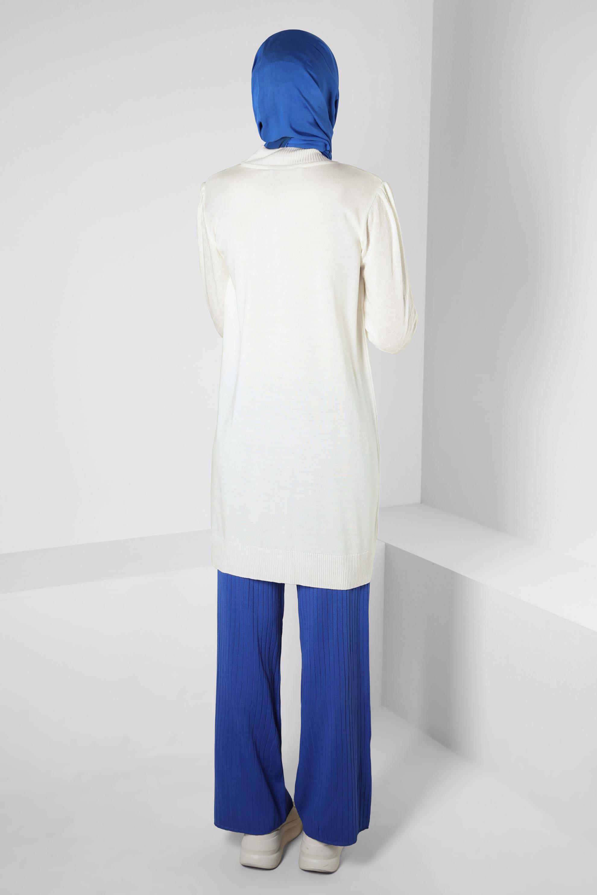 Tesettür giyim BEYAZ TRİKO TUNİK 44008