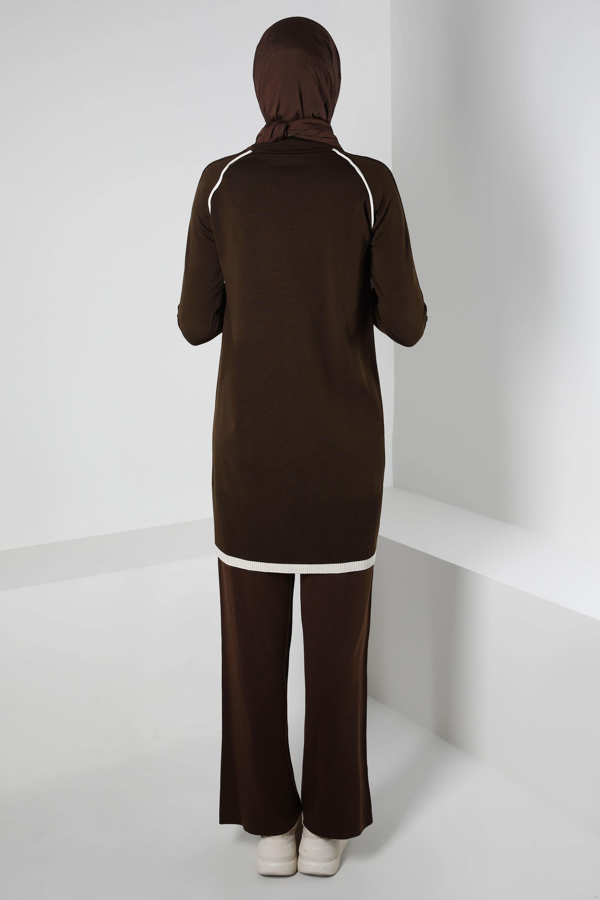 Tesettür giyim KAHVE BOĞAZLI YAKA TRİKO TUNİK 44010