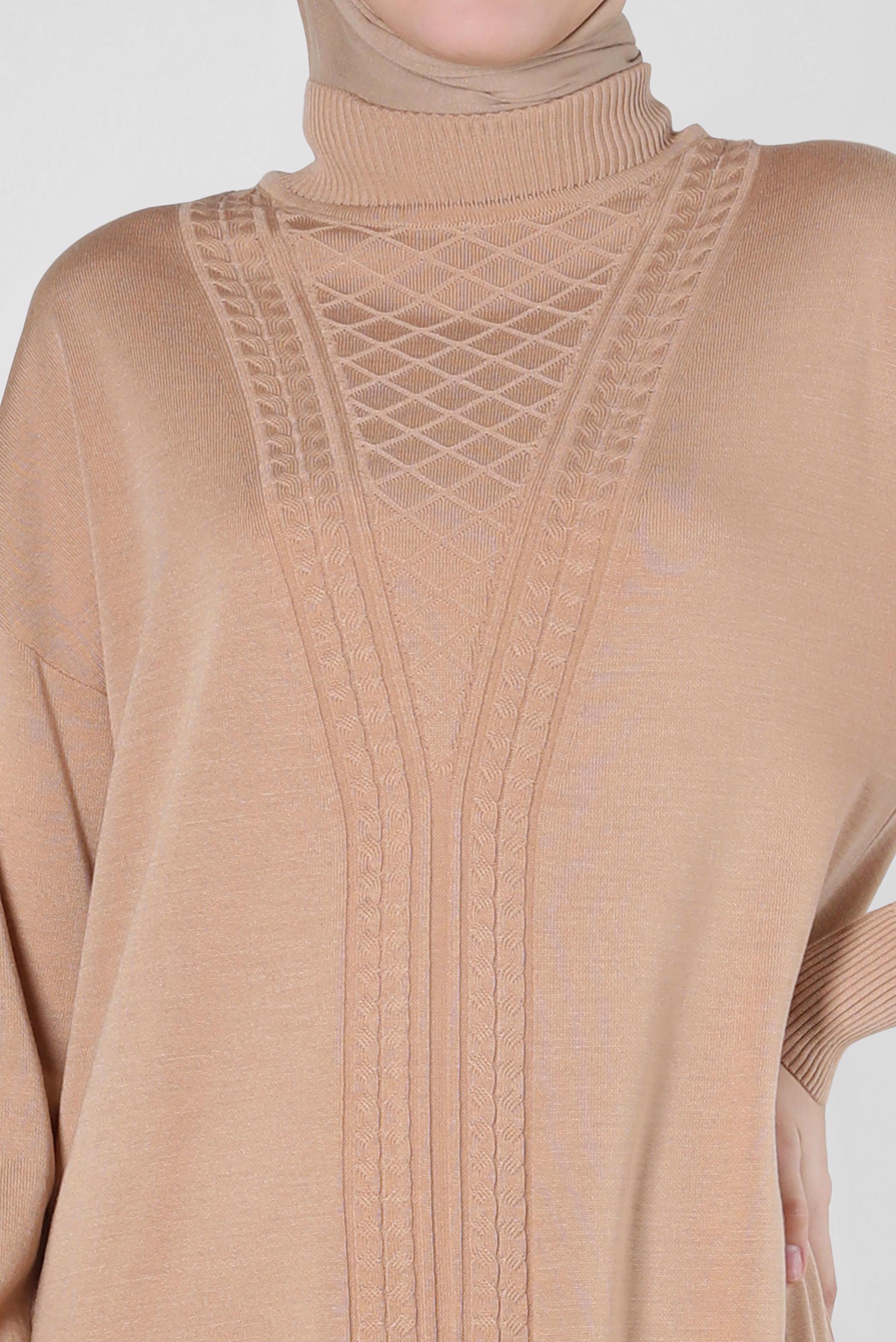 Tesettür giyim BEJ BOĞAZLI YAKA TRİKO TUNİK 44011