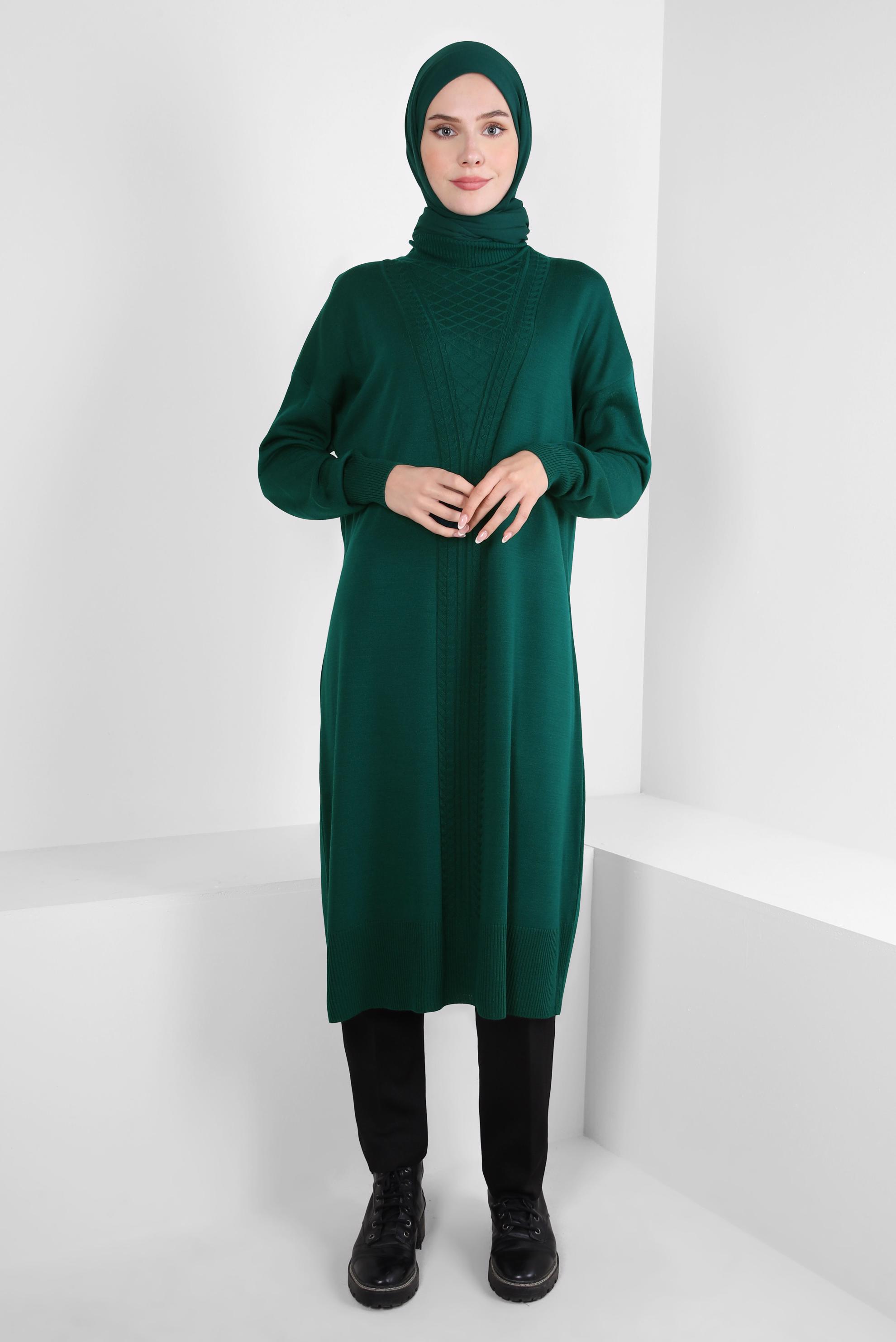 Tesettür giyim YEŞİL BOĞAZLI YAKA TRİKO TUNİK 44011