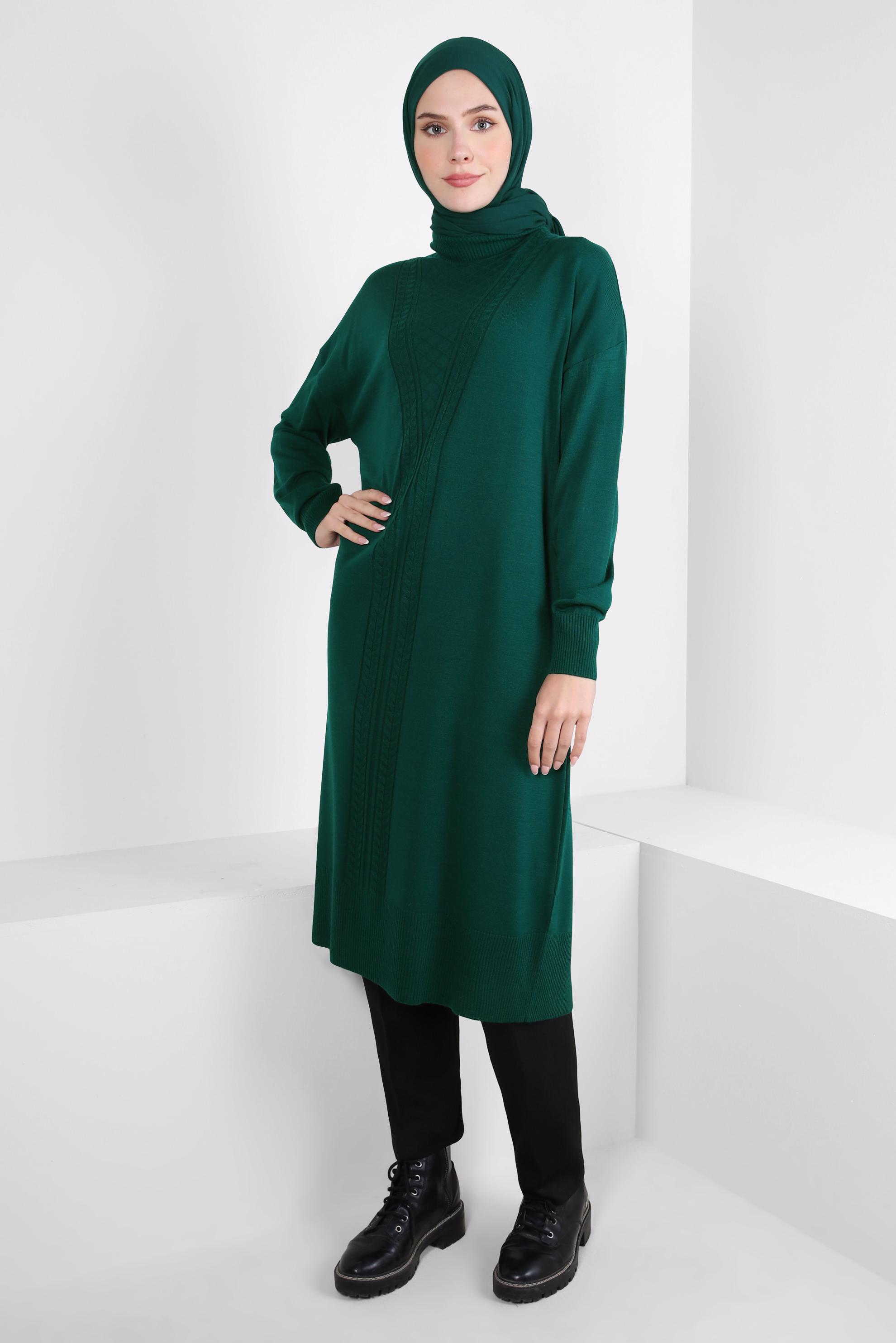 Tesettür giyim YEŞİL BOĞAZLI YAKA TRİKO TUNİK 44011