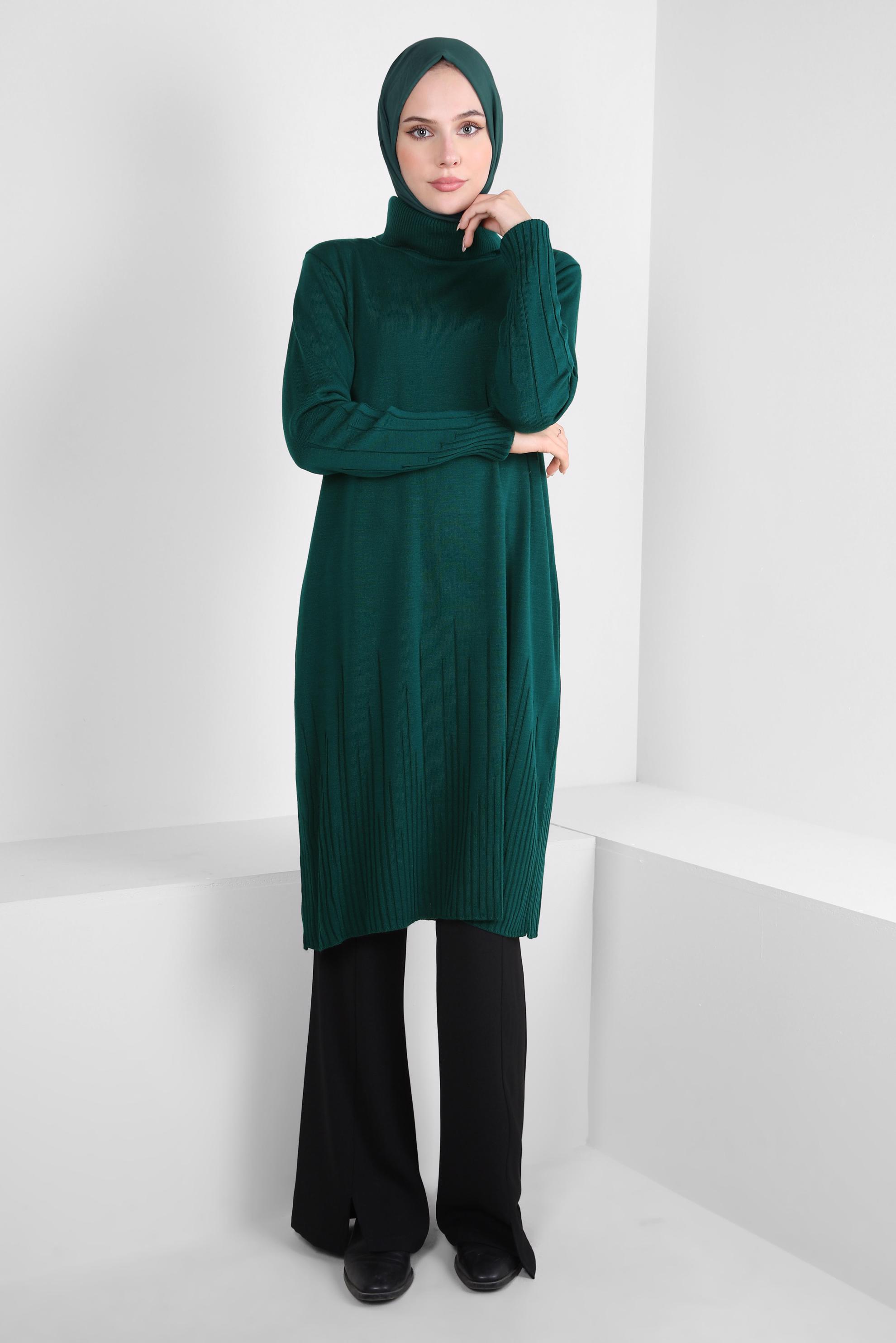 Tesettür giyim YEŞİL BOĞAZLI YAKA TRİKO TUNİK 44012