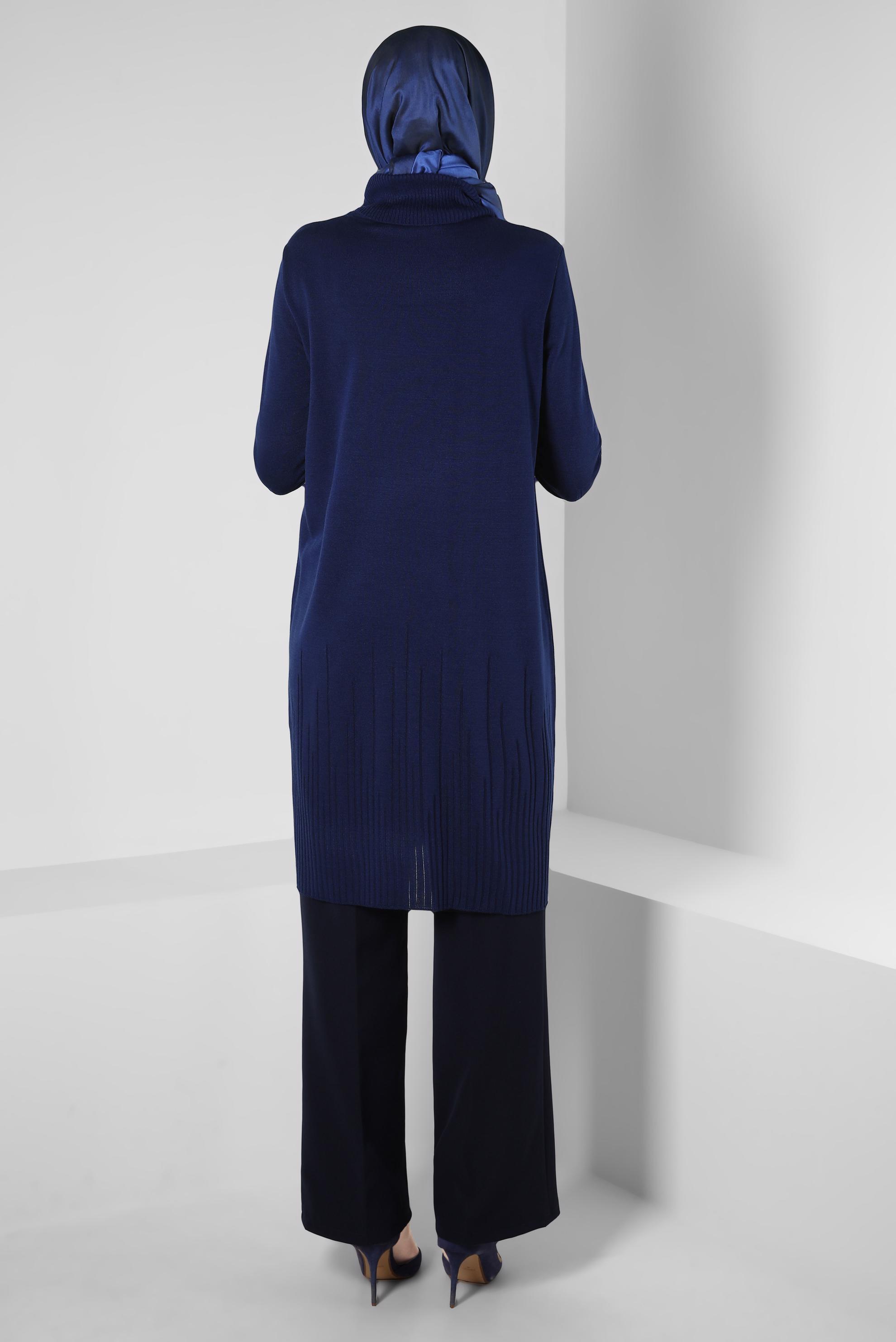 Tesettür giyim LACİVERT BOĞAZLI YAKA TRİKO TUNİK 44012