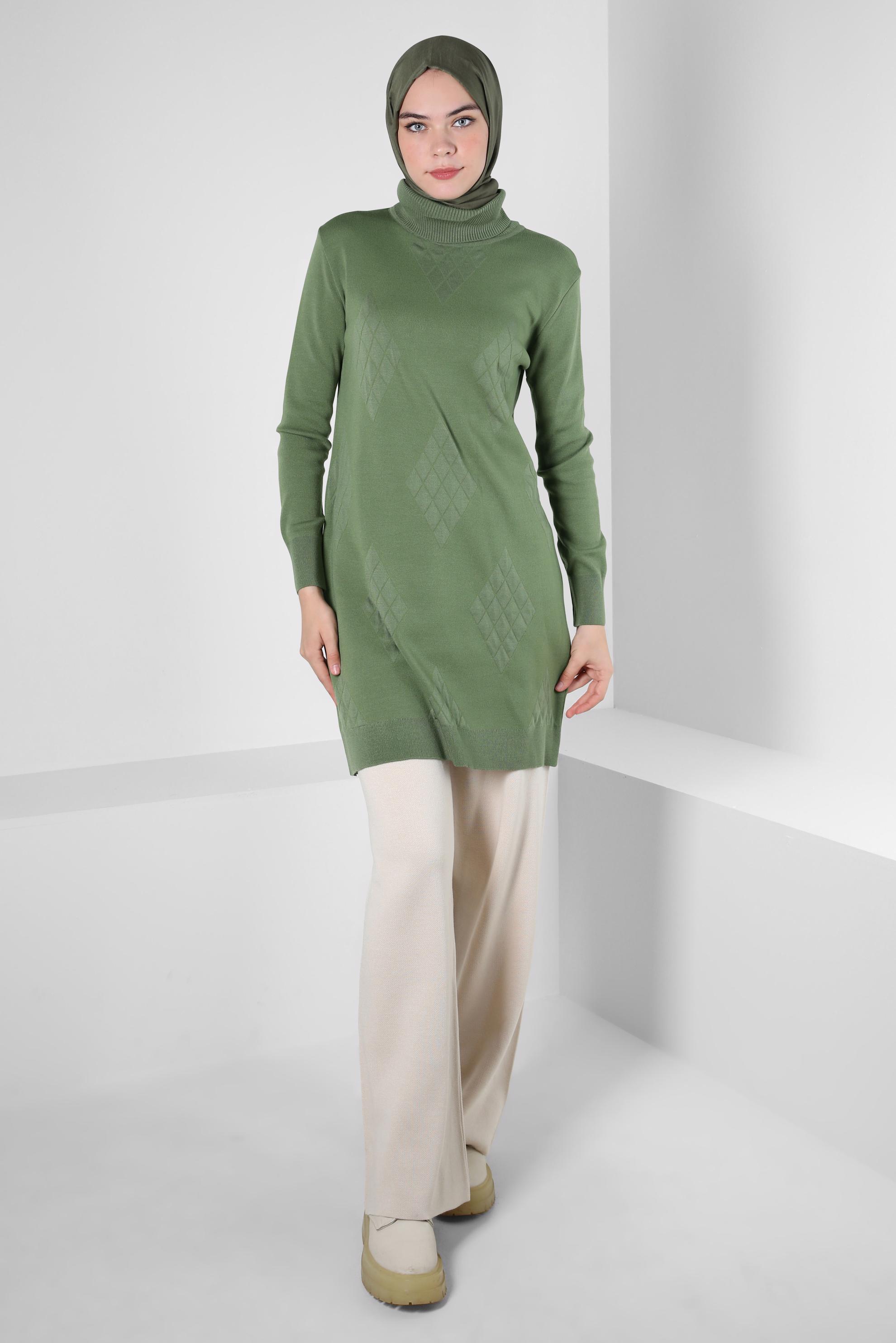 Tesettür giyim YEŞİL BOĞAZLI YAKA TRİKO TUNİK 44013